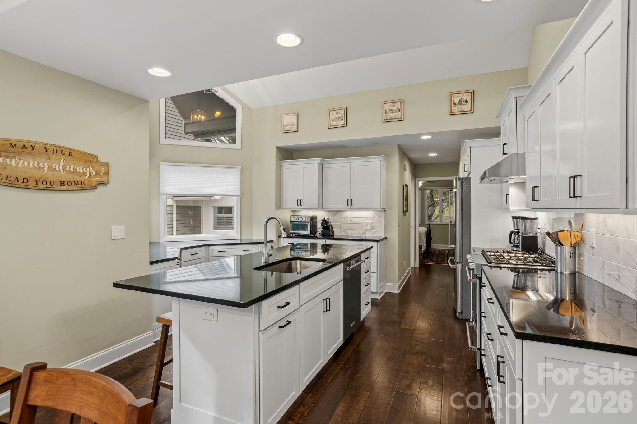 Condominium at 126 Overlook Drive, Flat Rock, photo 10 of 46