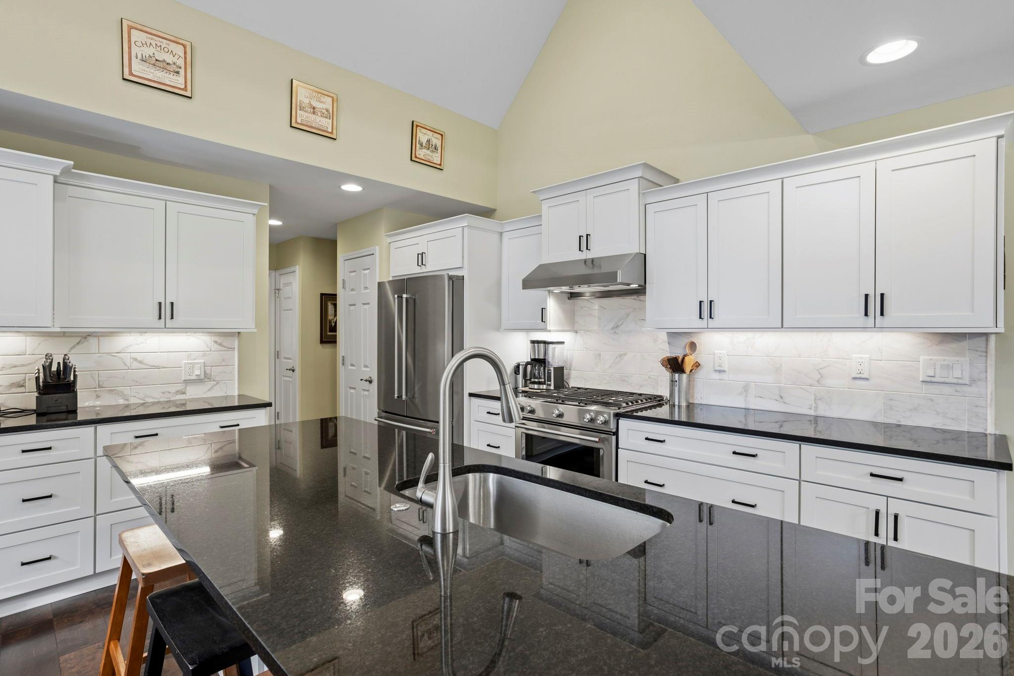 Condominium at 126 Overlook Drive, Flat Rock, photo 11 of 46