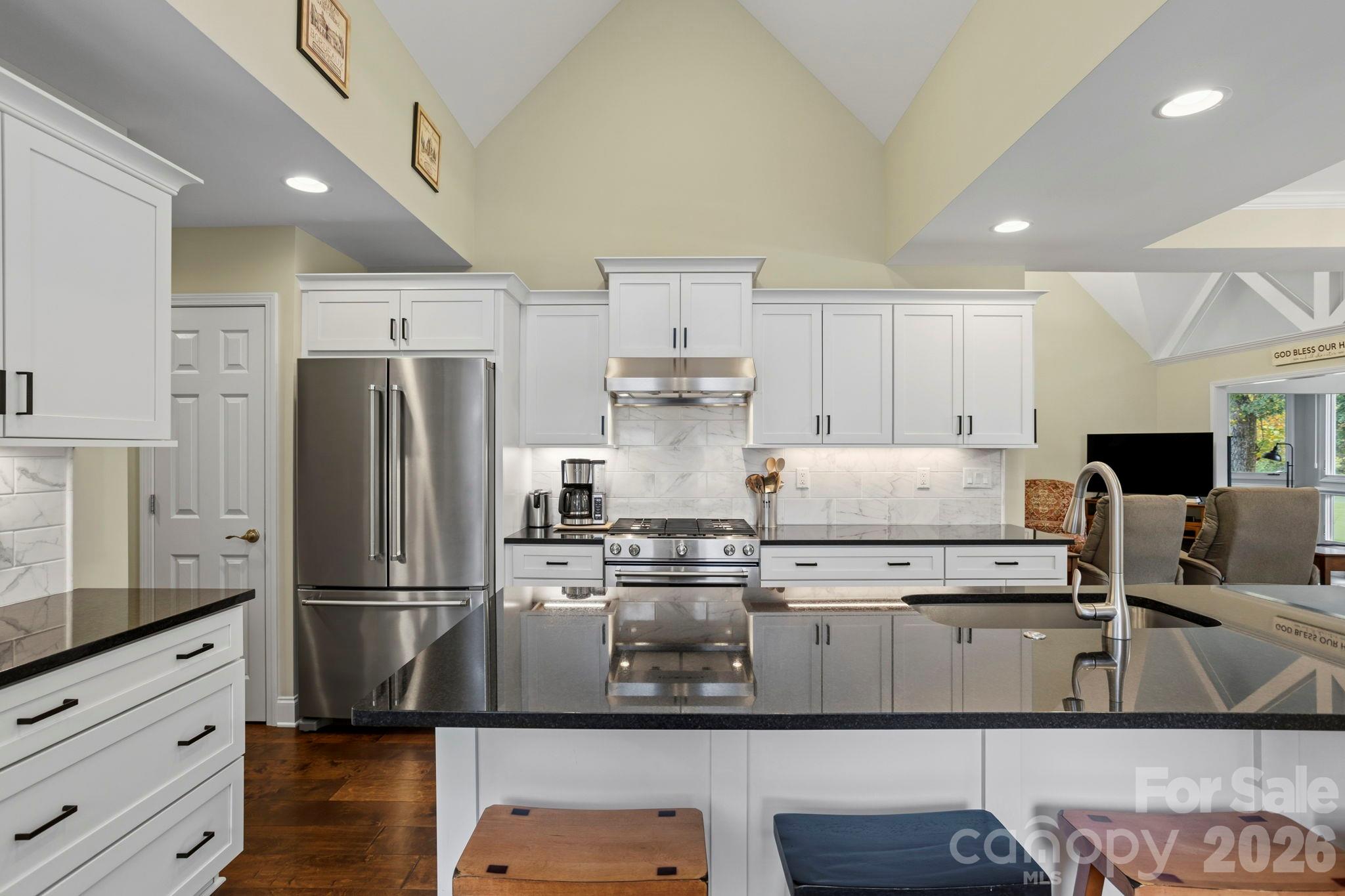 Condominium at 126 Overlook Drive, Flat Rock, photo 15 of 46