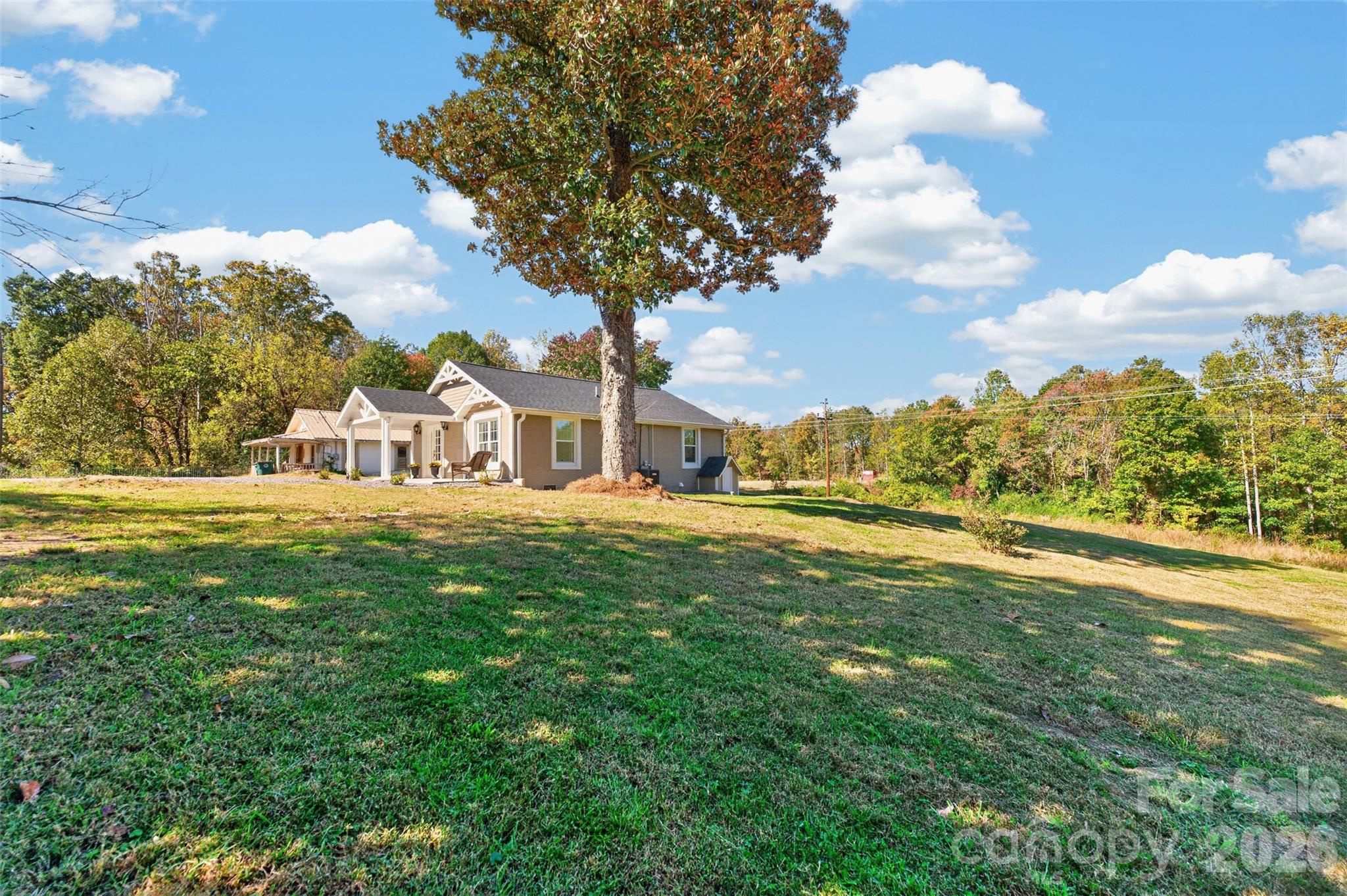 Single Family Residence at 415 Hauss Ridge Road, Valdese, photo 20 of 26