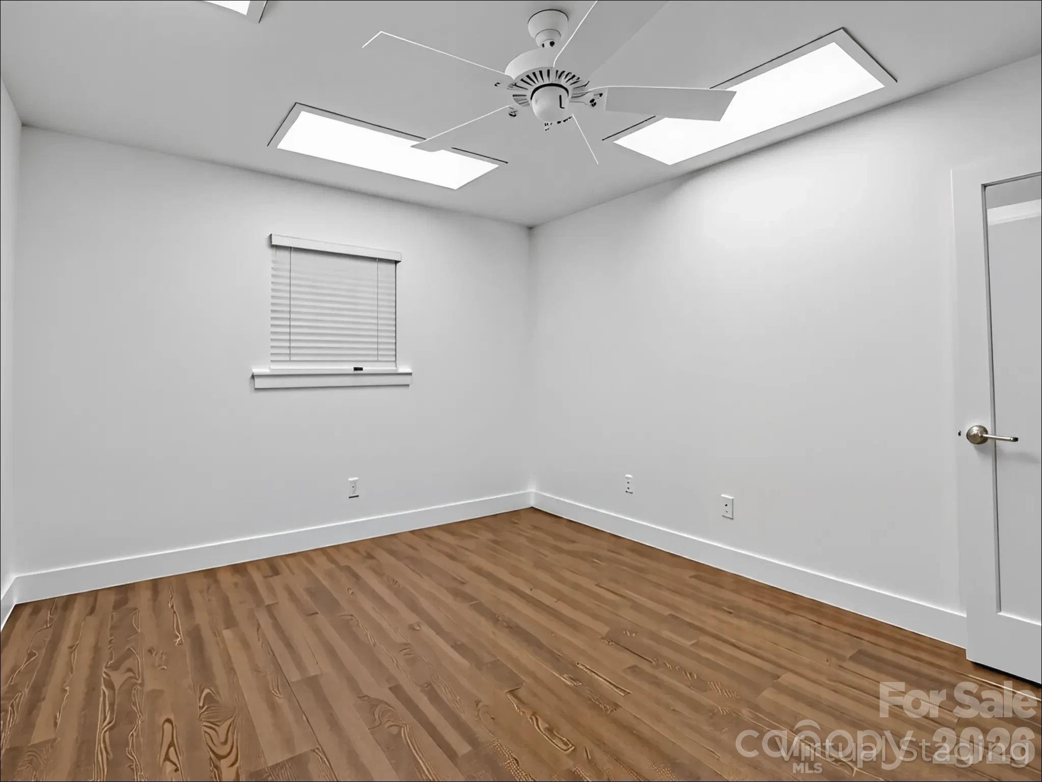 Office at 147 E Court Street, Rutherfordton, photo 23 of 40