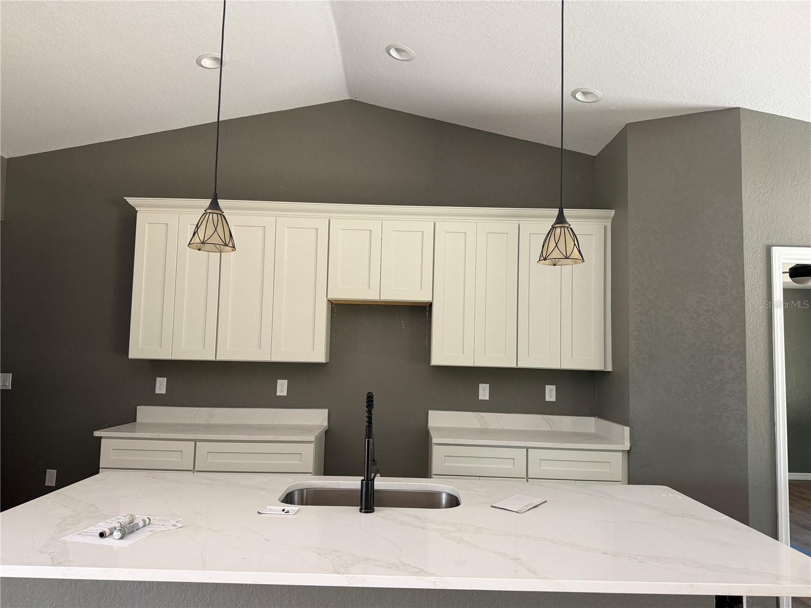 Single Family Residence at 6577 SW 131ST PL, OCALA, photo 2 of 14
