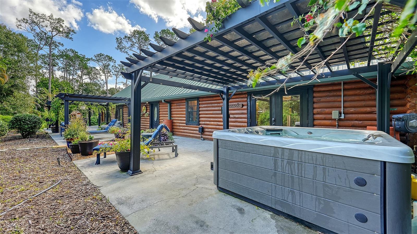 Single Family Residence at 10604 OAK RUN DR, BRADENTON, photo 66 of 100