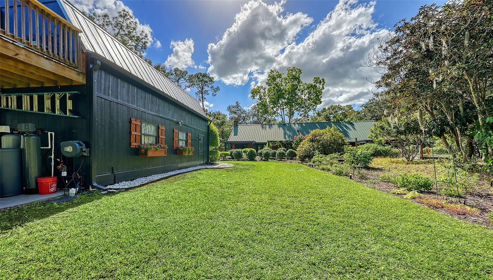 Single Family Residence at 10604 OAK RUN DR, BRADENTON, photo 88 of 100