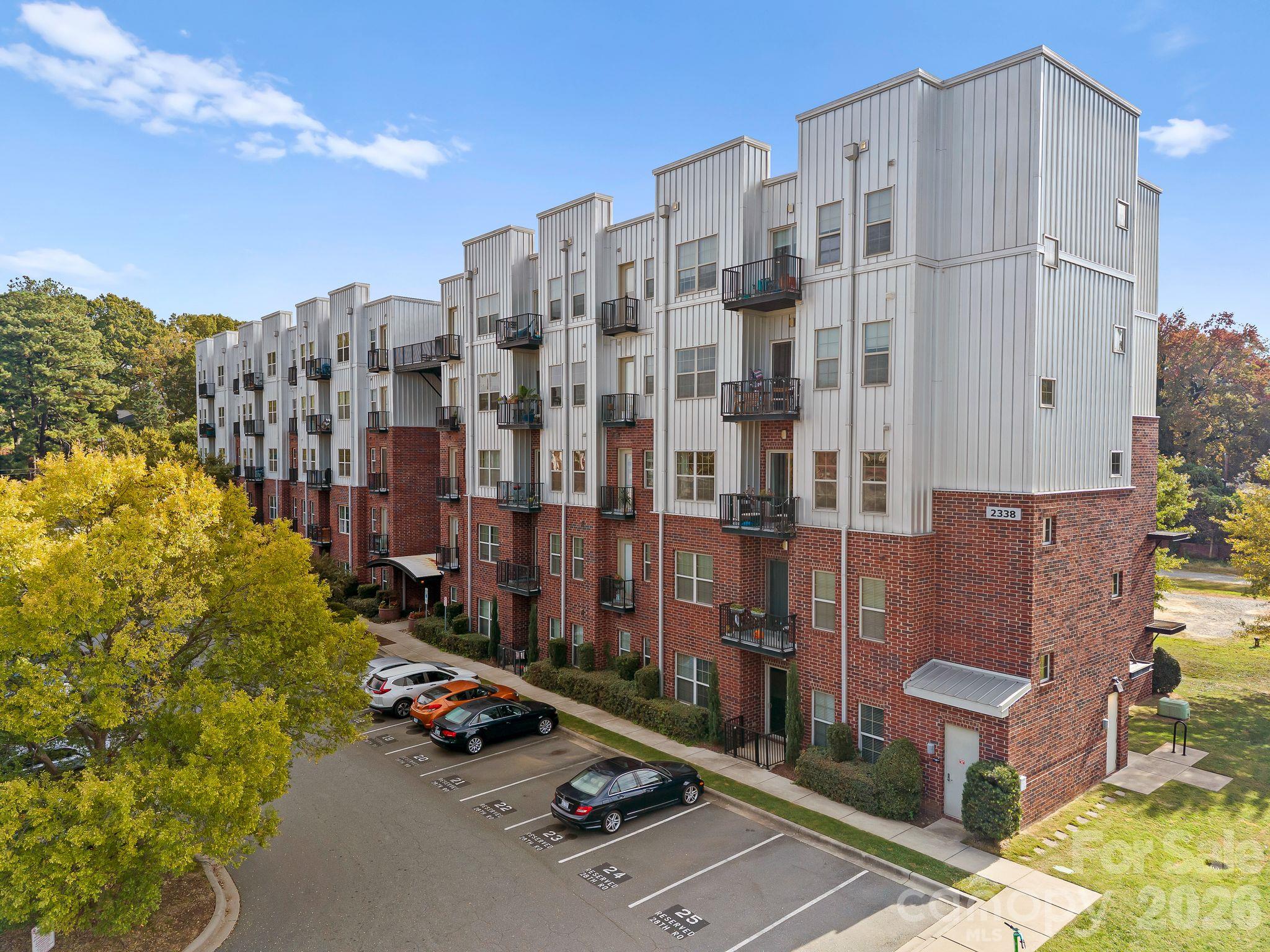 Condominium at 2338 Yadkin Avenue, Charlotte, photo 25 of 27