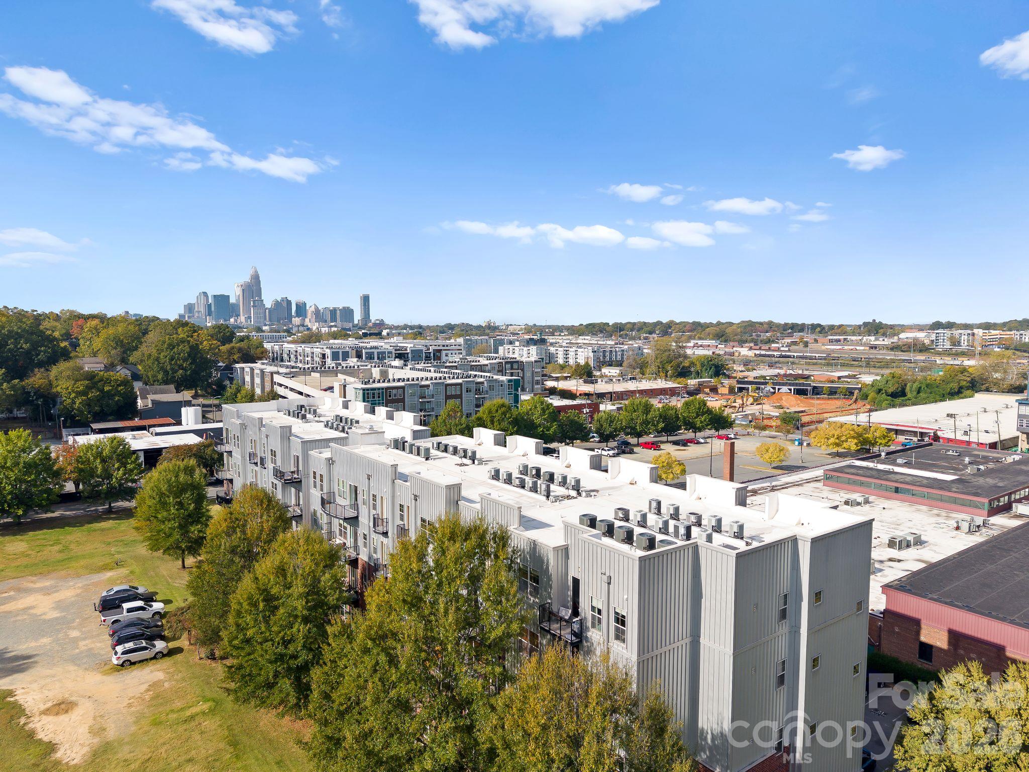 Condominium at 2338 Yadkin Avenue, Charlotte, photo 26 of 27