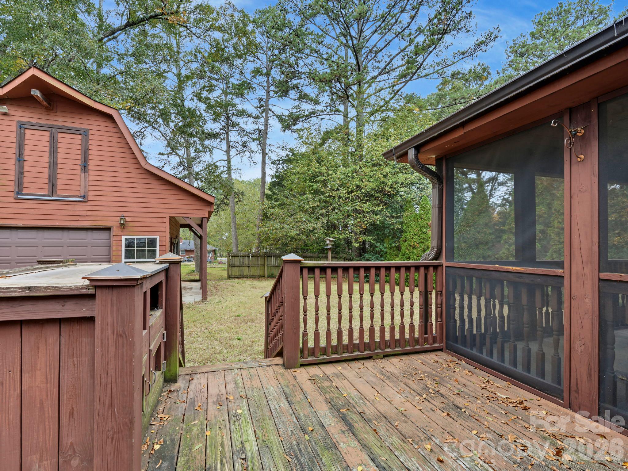 Single Family Residence at 548 Sunnyside Drive SE, Concord, photo 31 of 36