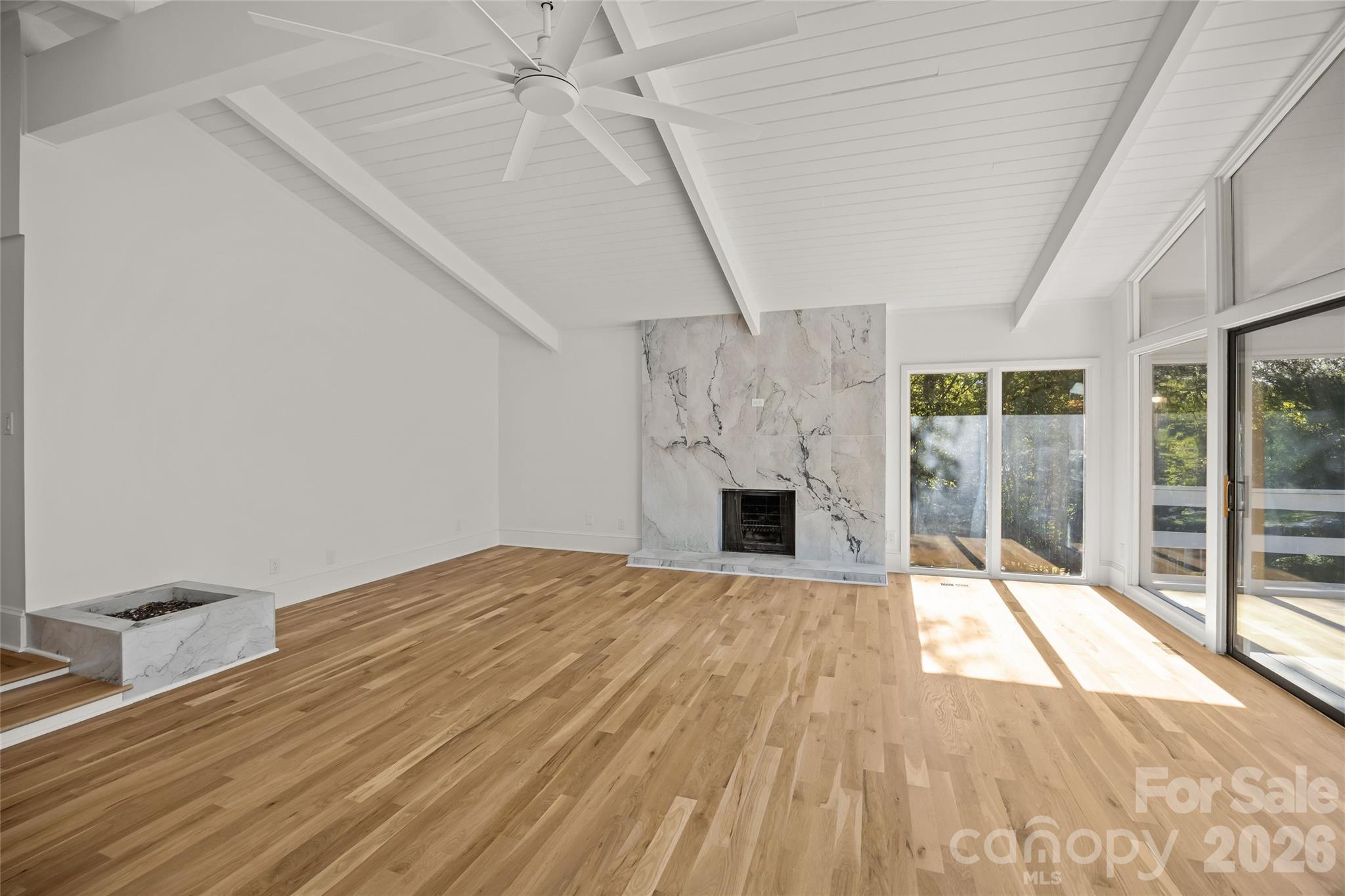 Single Family Residence at 7111 Hopeton Road, Charlotte, photo 9 of 38