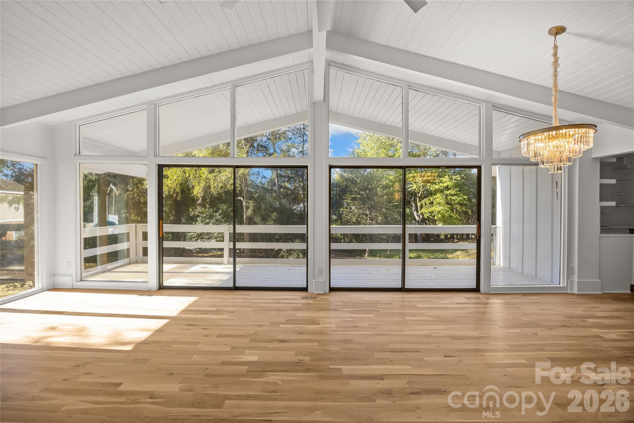 Single Family Residence at 7111 Hopeton Road, Charlotte, photo 12 of 38