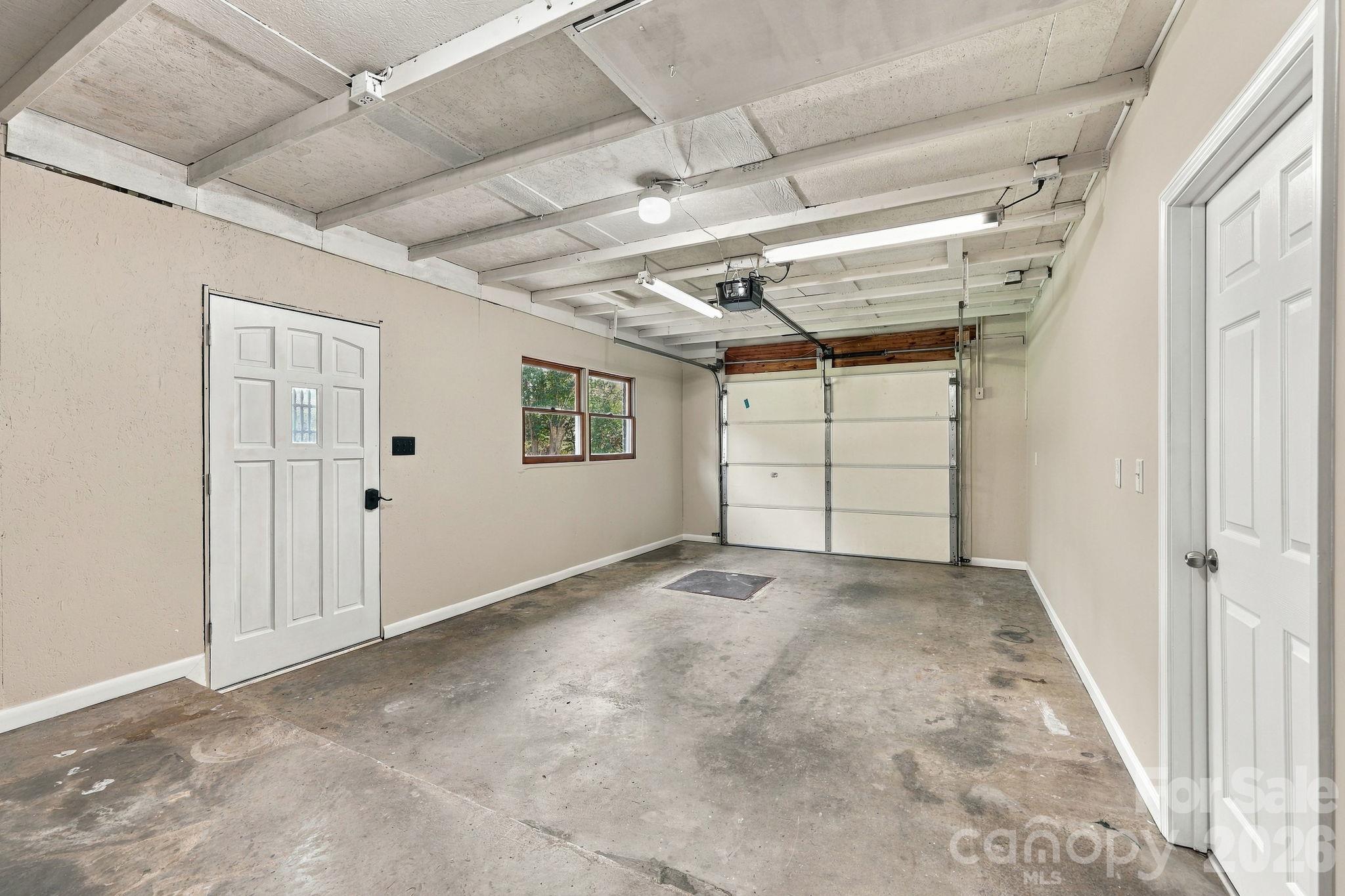 Garage - 208 Ball Gap Road, Arden
