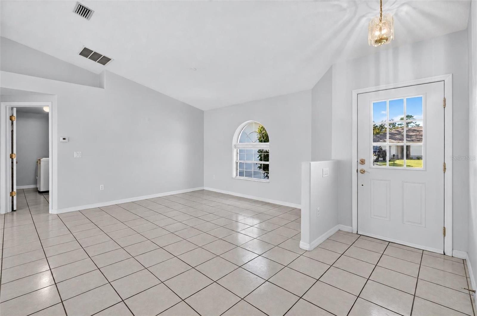 Single Family Residence at 25 POTTERS LN, PALM COAST, photo 7 of 63