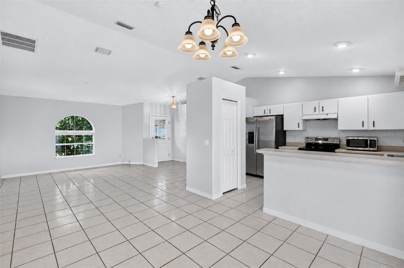 Single Family Residence at 25 POTTERS LN, PALM COAST, photo 12 of 63