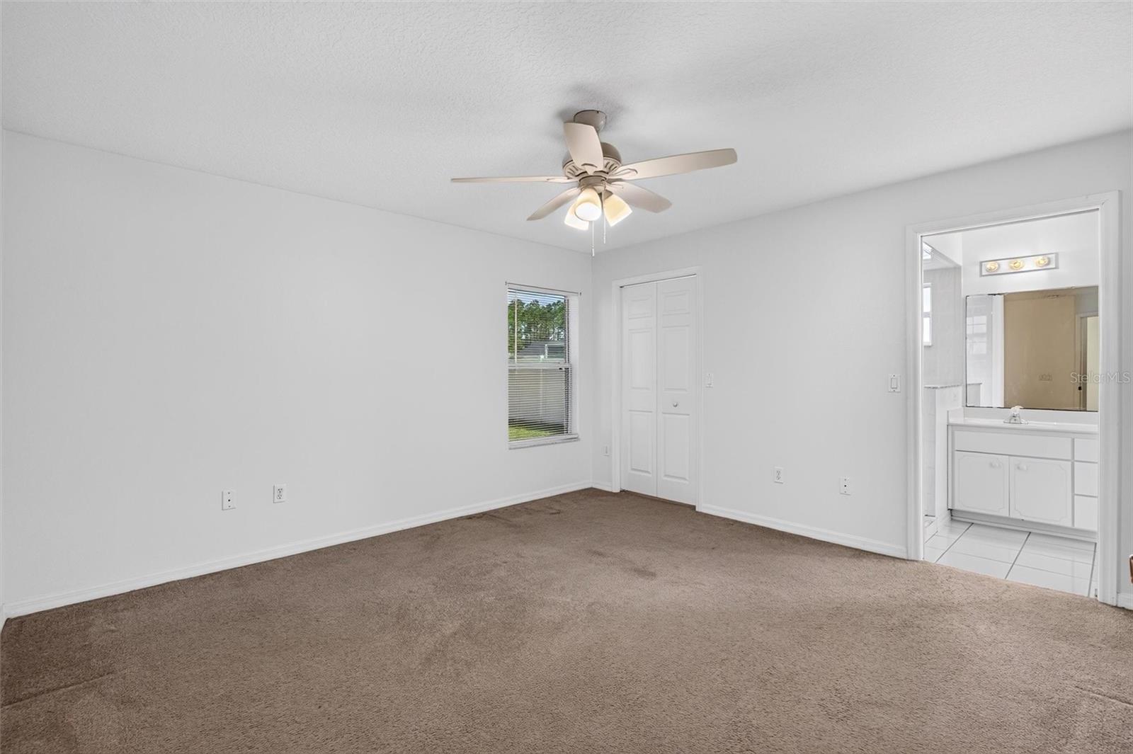 Single Family Residence at 25 POTTERS LN, PALM COAST, photo 21 of 63