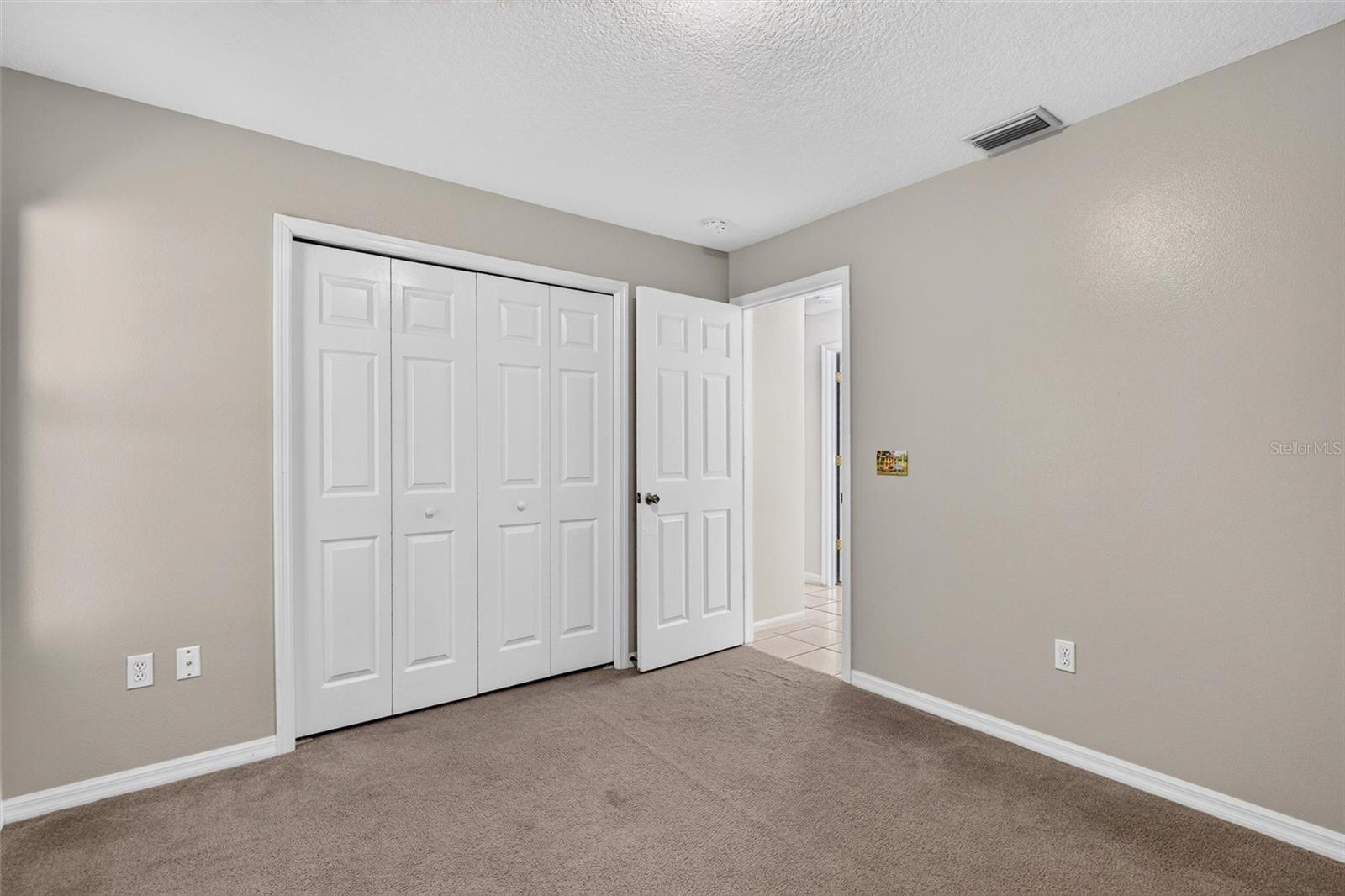 Single Family Residence at 25 POTTERS LN, PALM COAST, photo 35 of 63