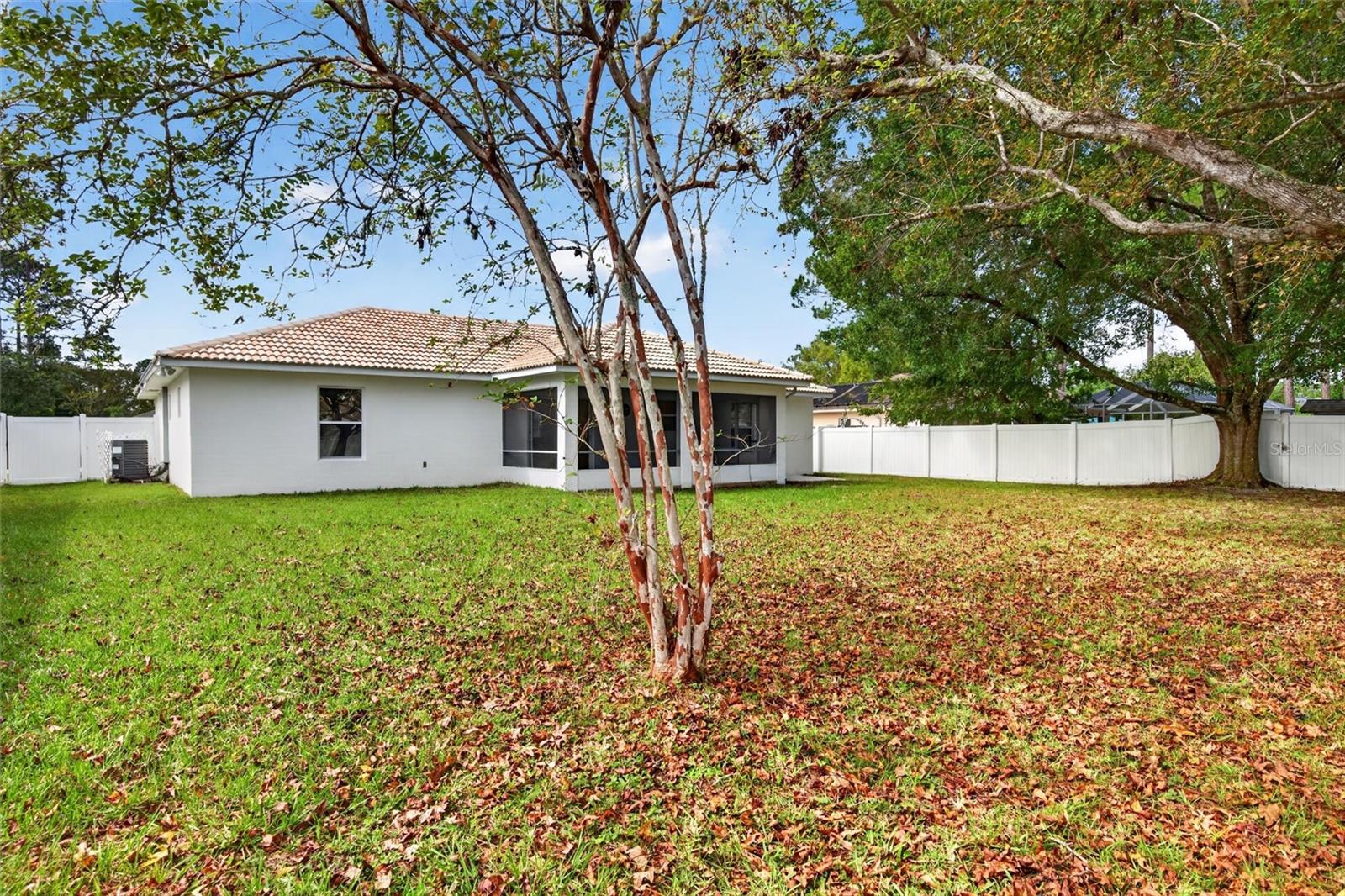 Single Family Residence at 25 POTTERS LN, PALM COAST, photo 47 of 63