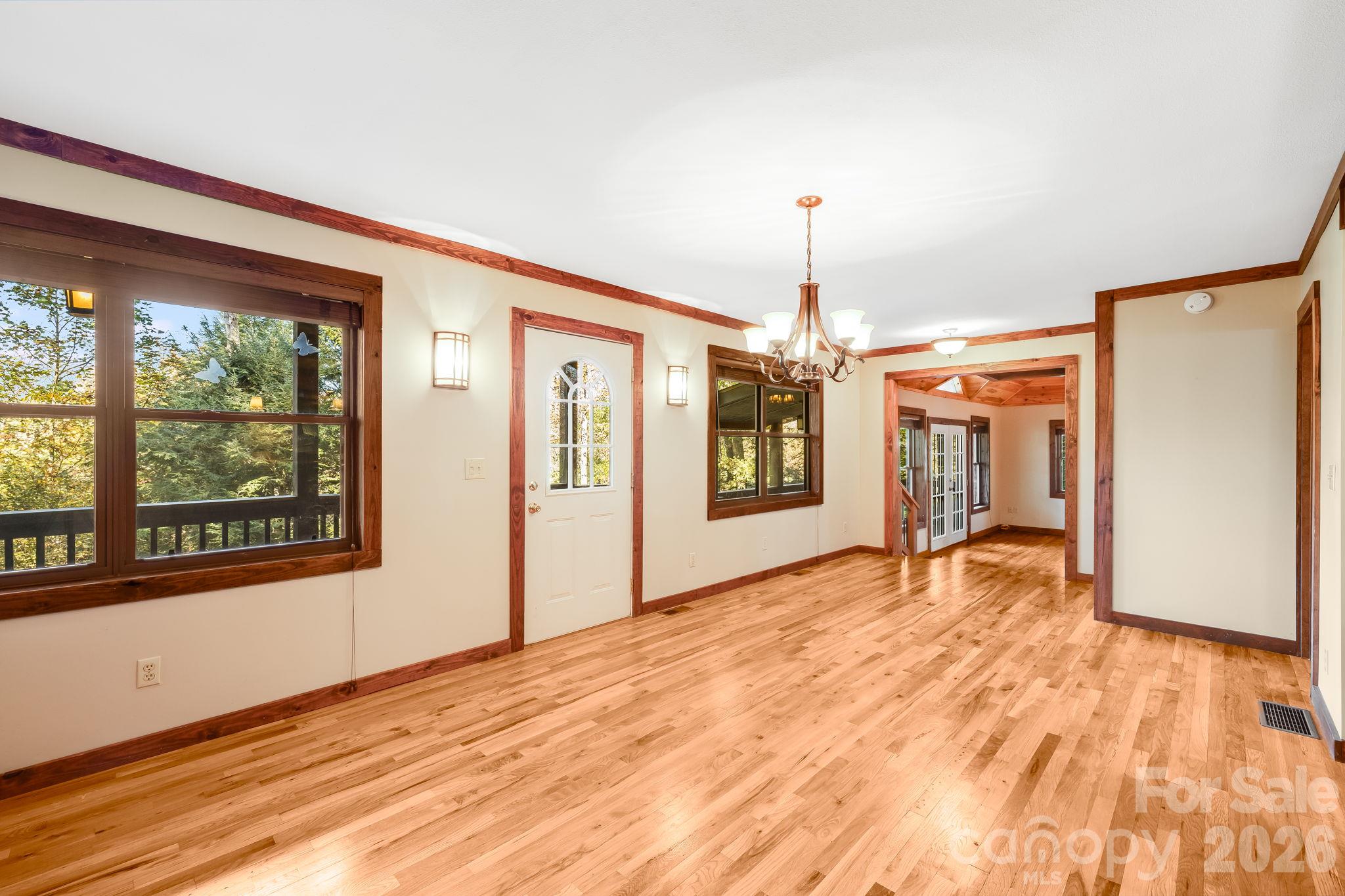 Dining Area - 92 Longridge Lane, Waynesville
