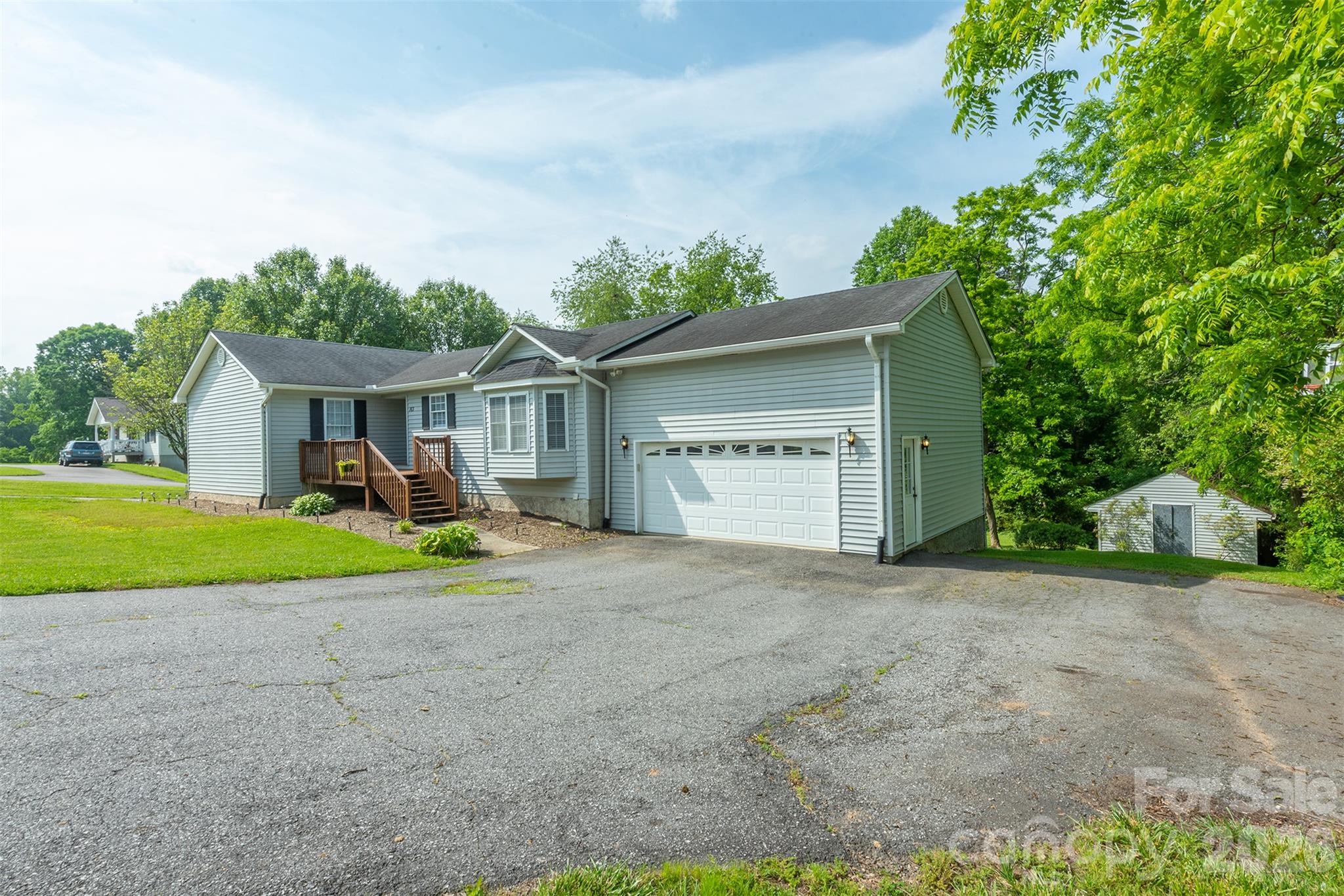 Single Family Residence at 163 Justice Ridge Road, Candler, photo 3 of 46