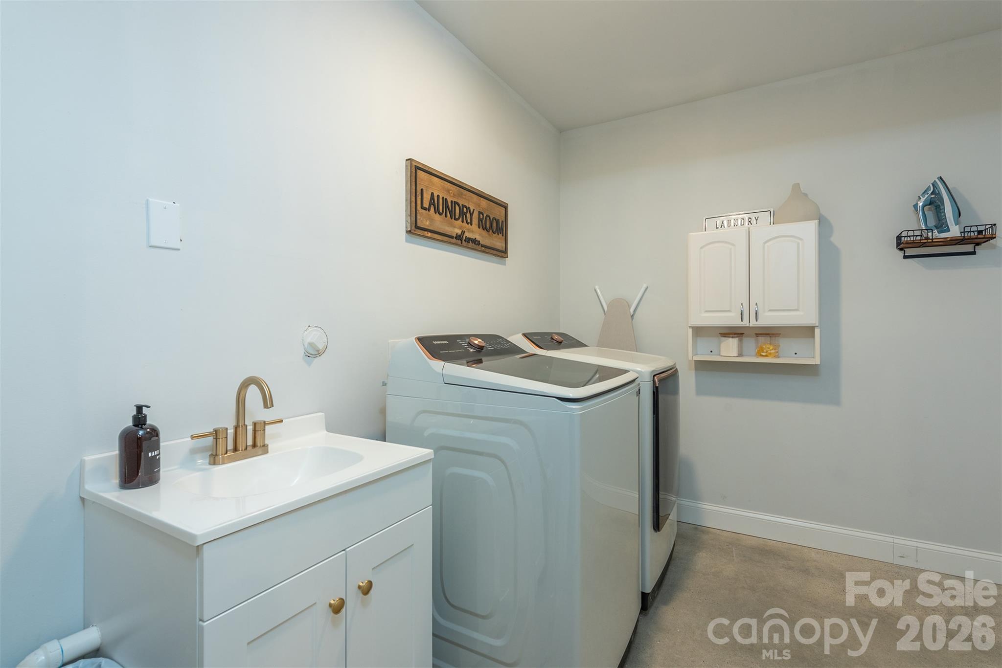 Single Family Residence at 163 Justice Ridge Road, Candler, photo 24 of 46