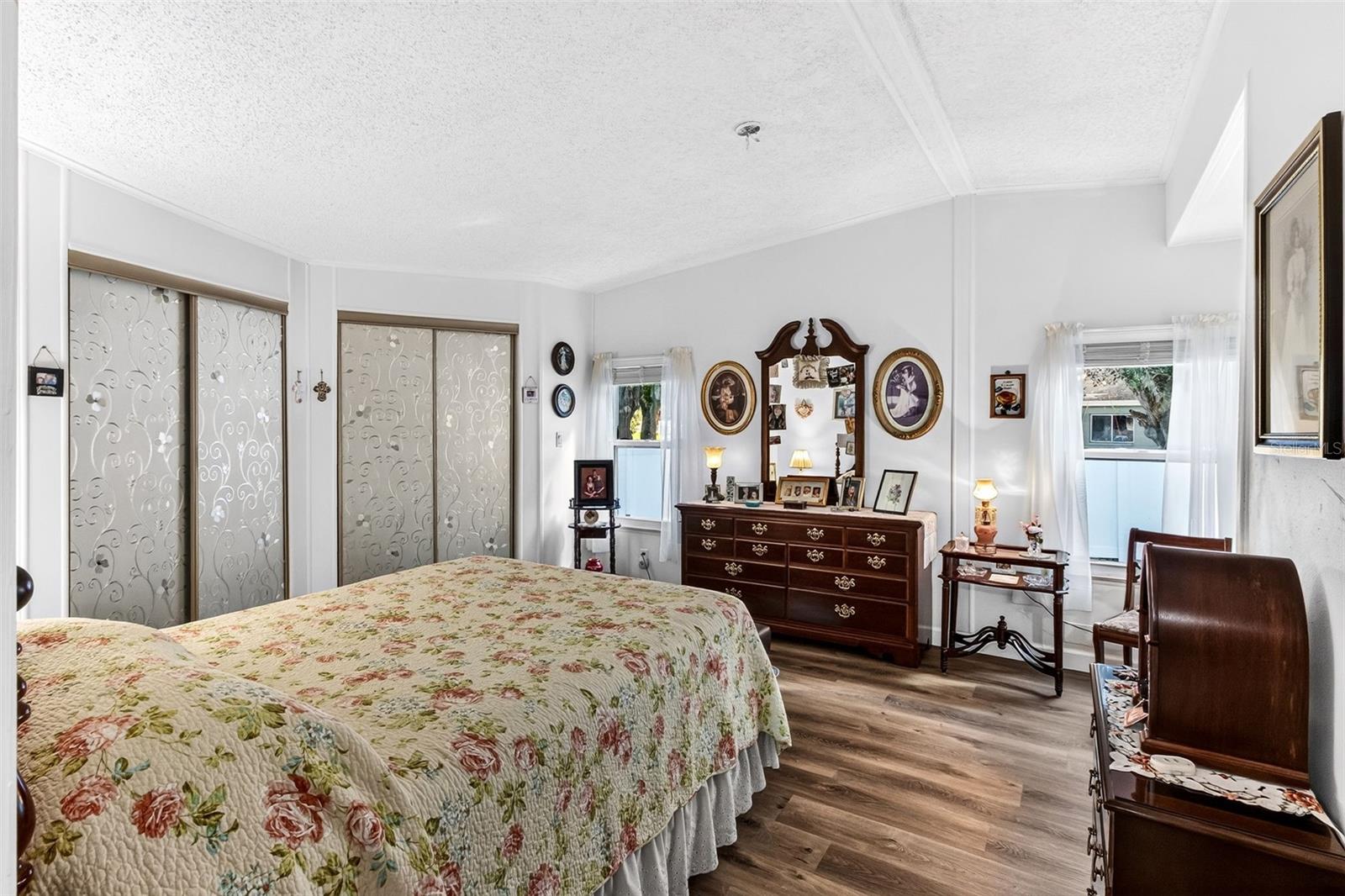 Brand New ceiling fan is being installed in master! - 4930 COLONNADES CIR E, LAKELAND
