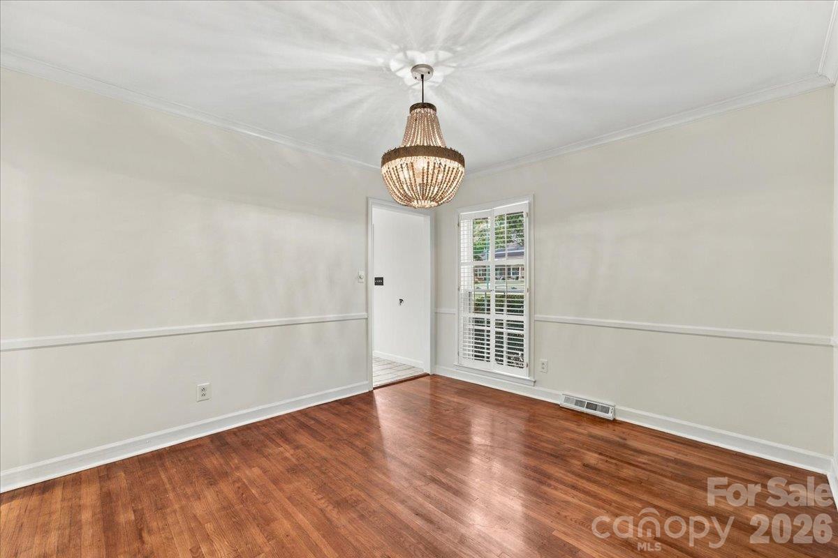 Single Family Residence at 1312 Redcoat Drive, Charlotte, photo 15 of 45