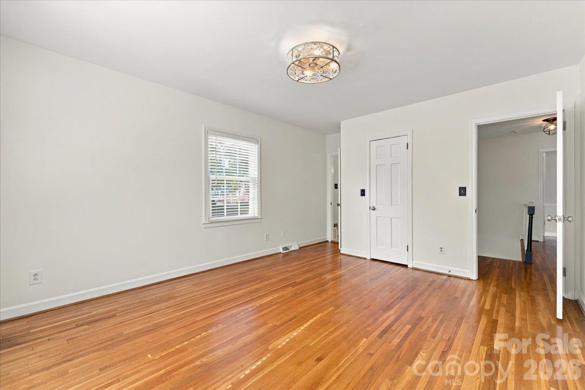Single Family Residence at 1312 Redcoat Drive, Charlotte, photo 16 of 45