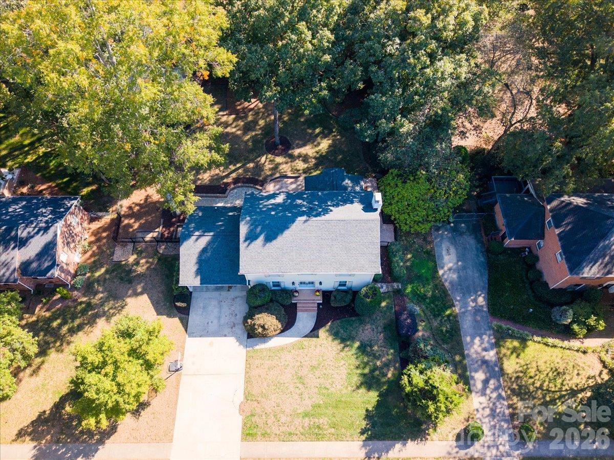 Single Family Residence at 1312 Redcoat Drive, Charlotte, photo 29 of 45