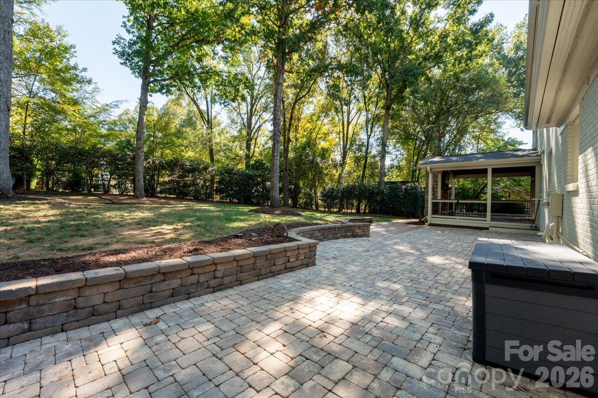 Single Family Residence at 1312 Redcoat Drive, Charlotte, photo 42 of 45