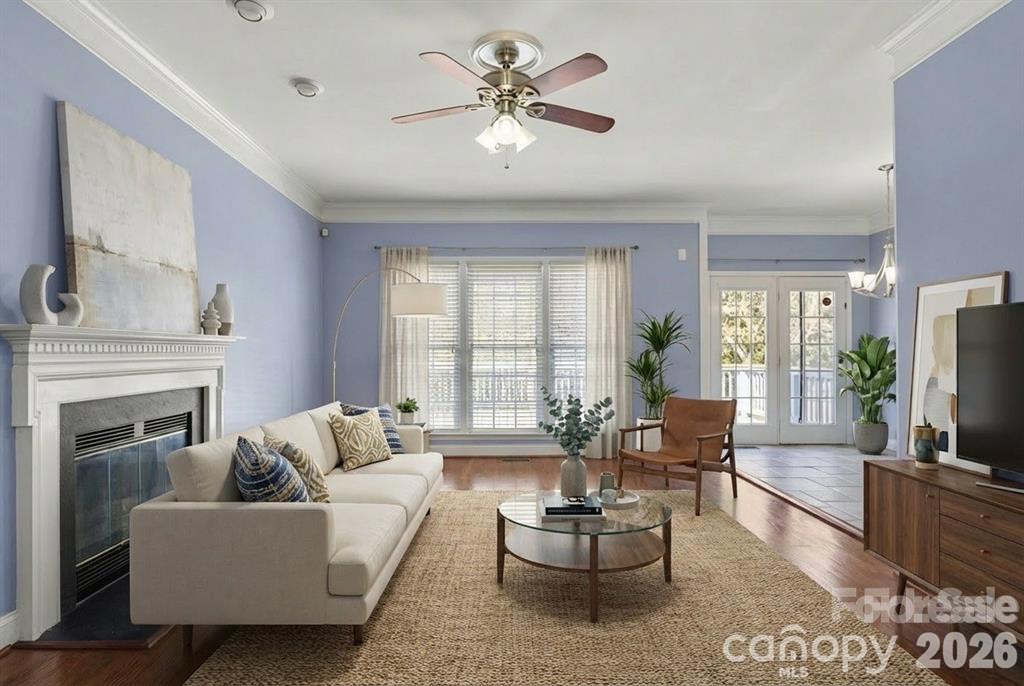 Single Family Residence at 10413 Friarsgate Road, Huntersville, photo 3 of 34