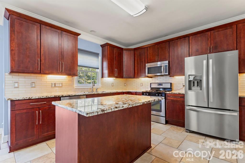 Single Family Residence at 10413 Friarsgate Road, Huntersville, photo 11 of 34