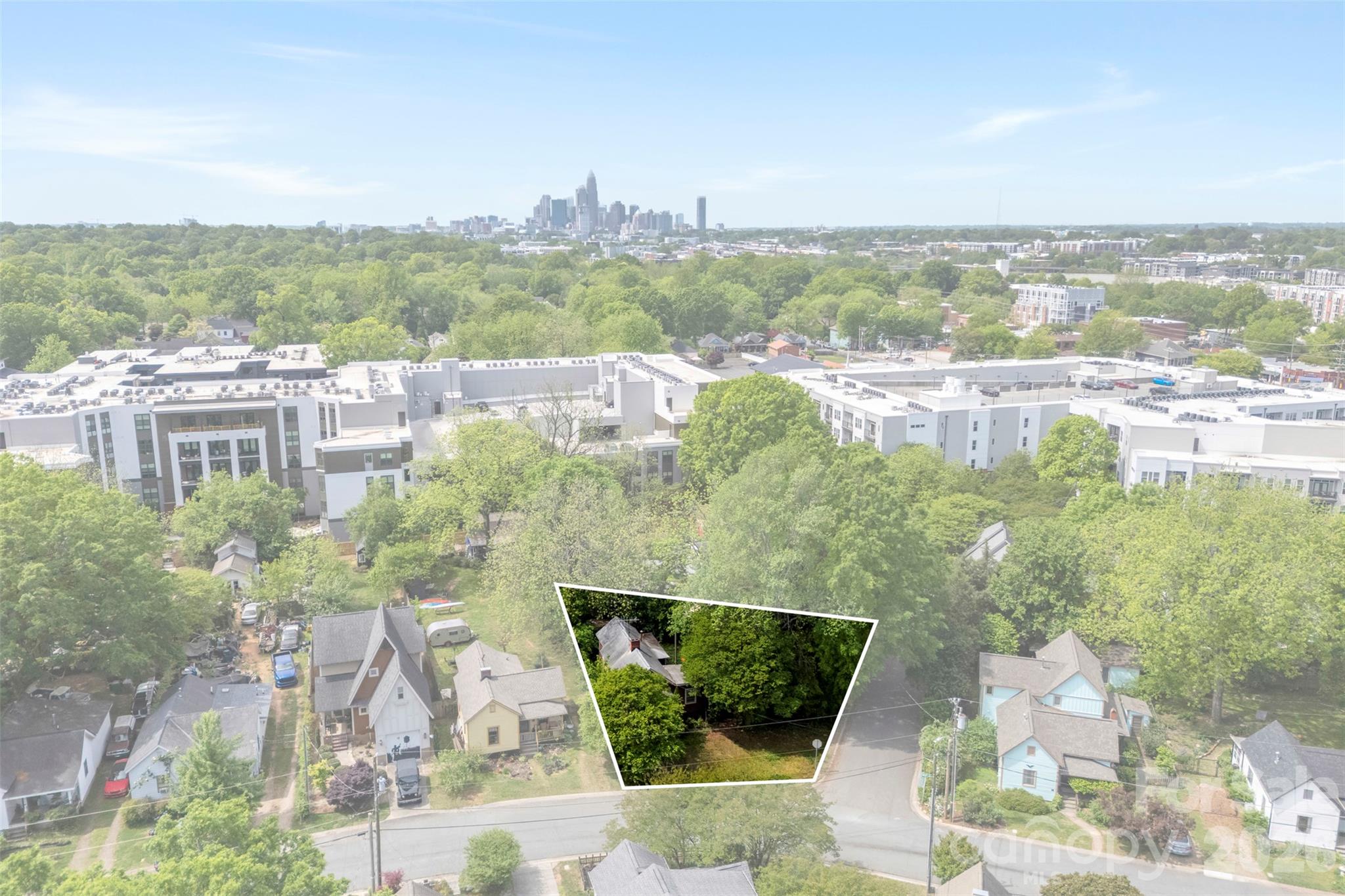 Rare corner lot offering excellent visibility and endless possibilities! - 700 E 37th Street, Charlotte