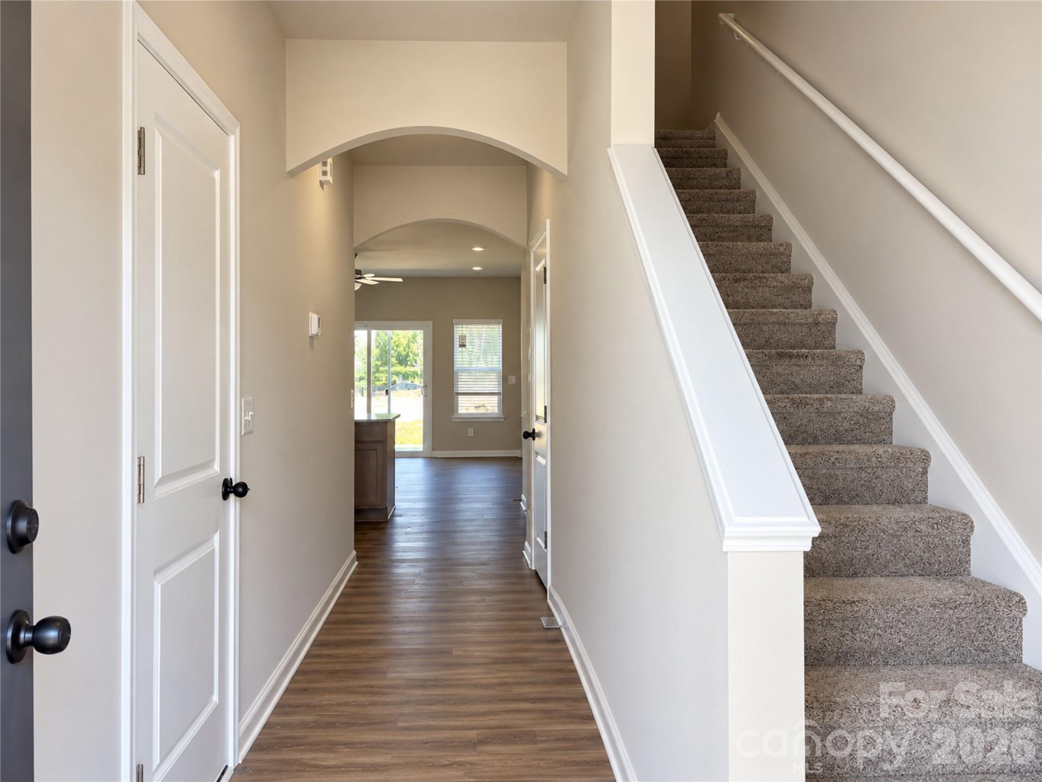 Representation Photos - 1345 Santee Street, Charlotte