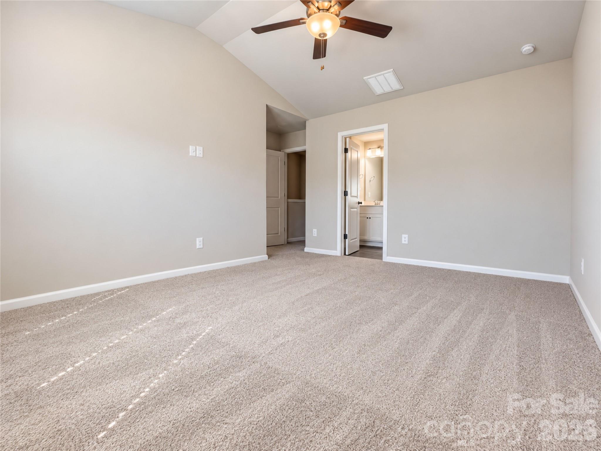 Representation Photos - 1345 Santee Street, Charlotte