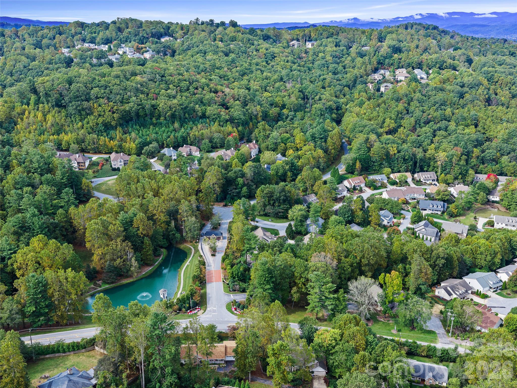 Lot at 999 Millbrae Loop, Hendersonville, photo 4 of 10