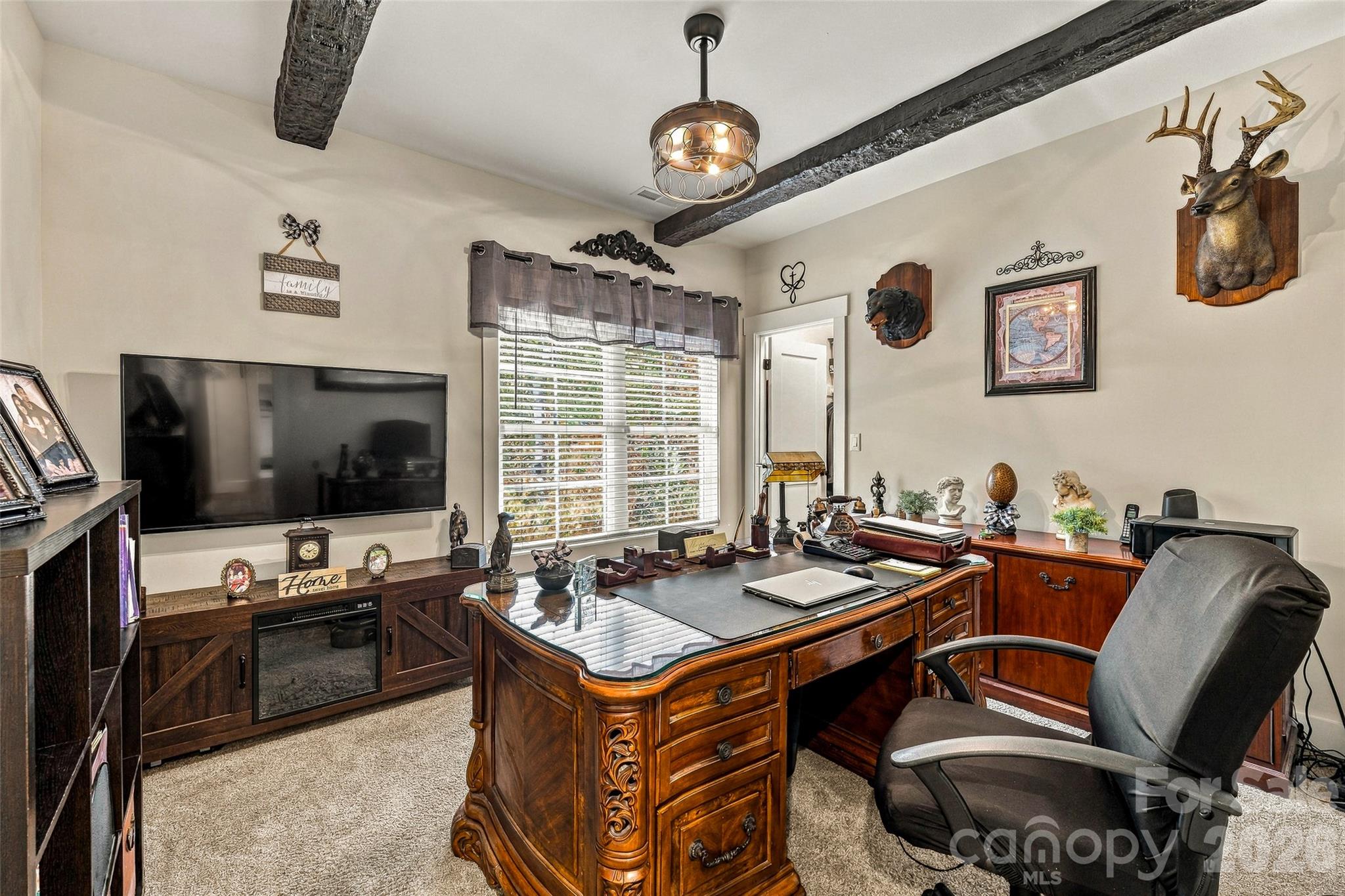 Single Family Residence at 144 Morning Air Lane, Hendersonville, photo 24 of 48