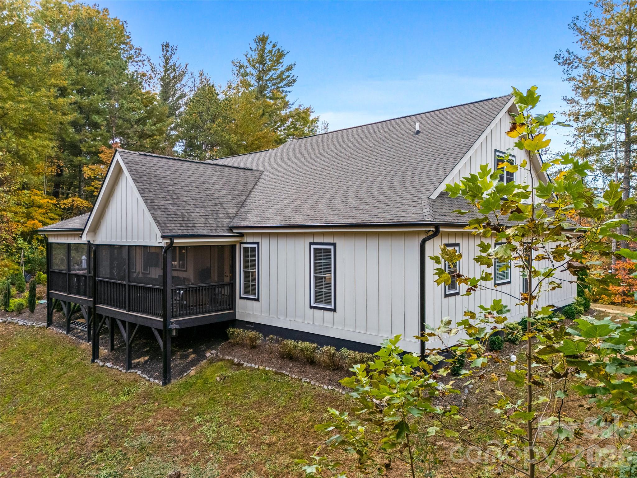 Single Family Residence at 144 Morning Air Lane, Hendersonville, photo 45 of 48