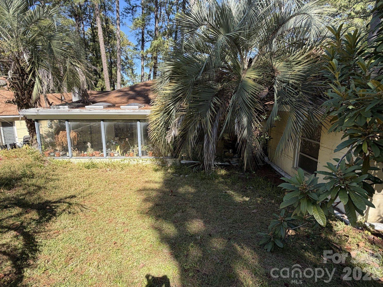 Single Family Residence at 1932 York Drive, Columbia, photo 34 of 46