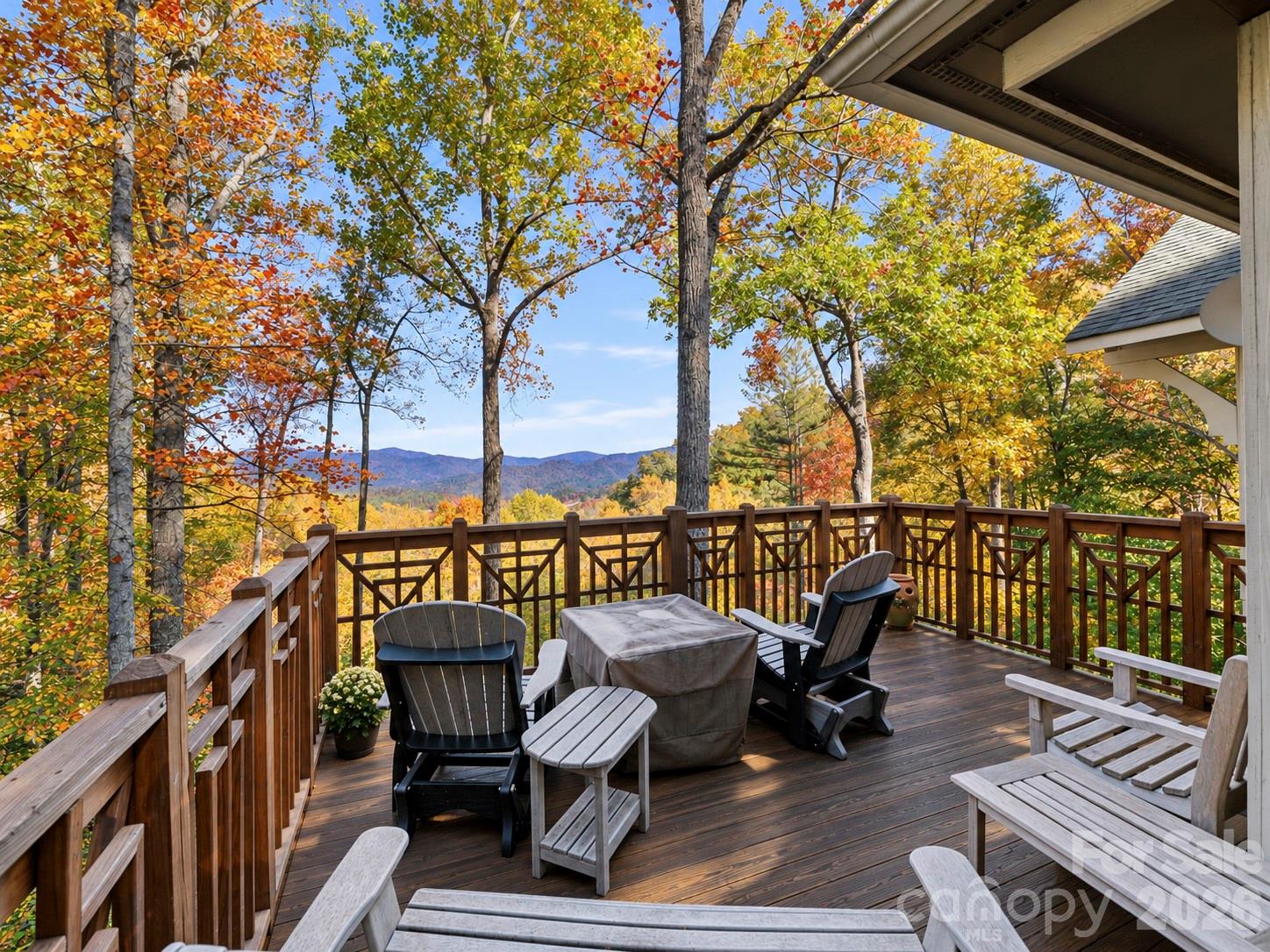 250 Creekside Way