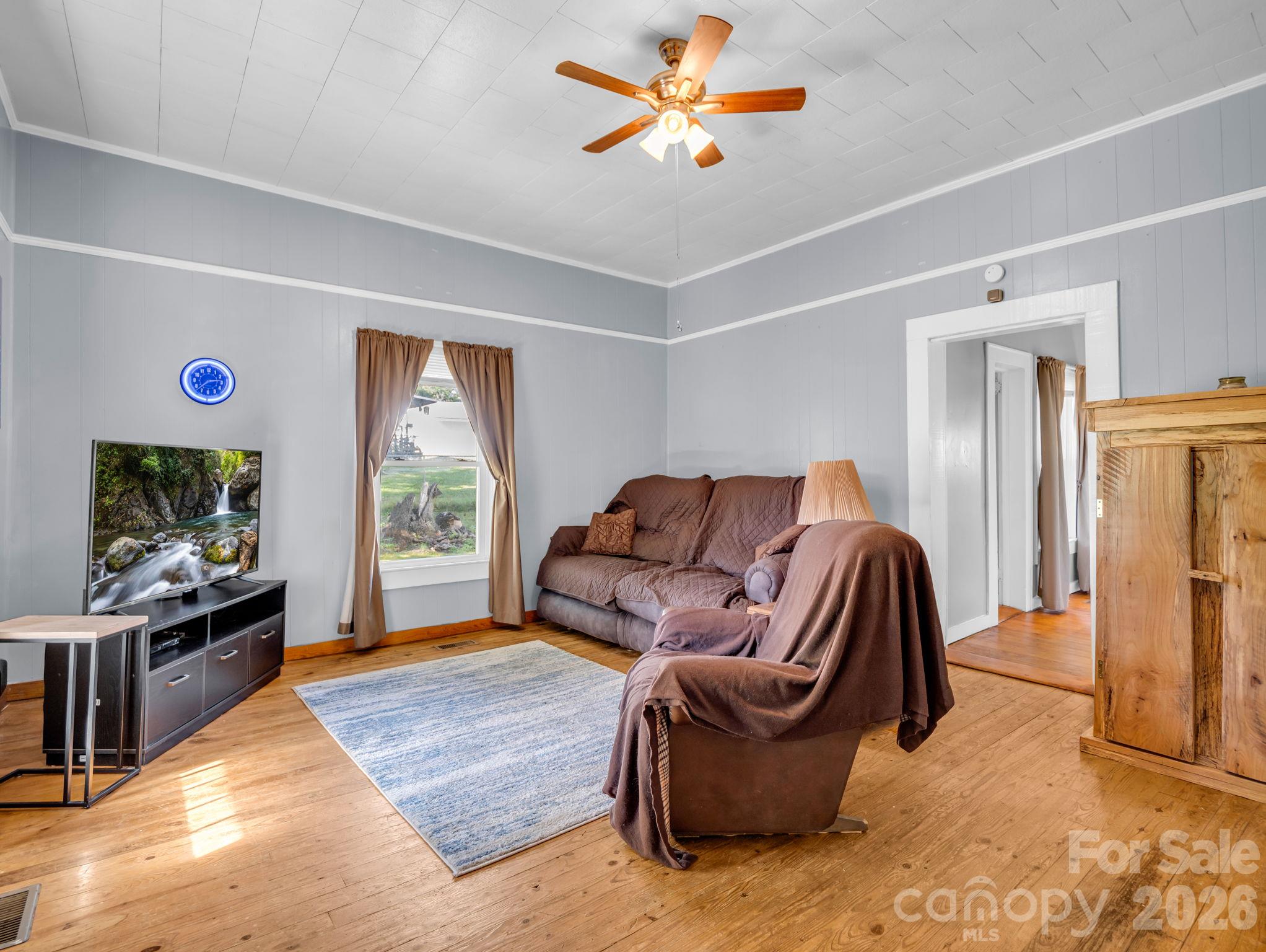 Living room - 102 West Street, Ellenboro