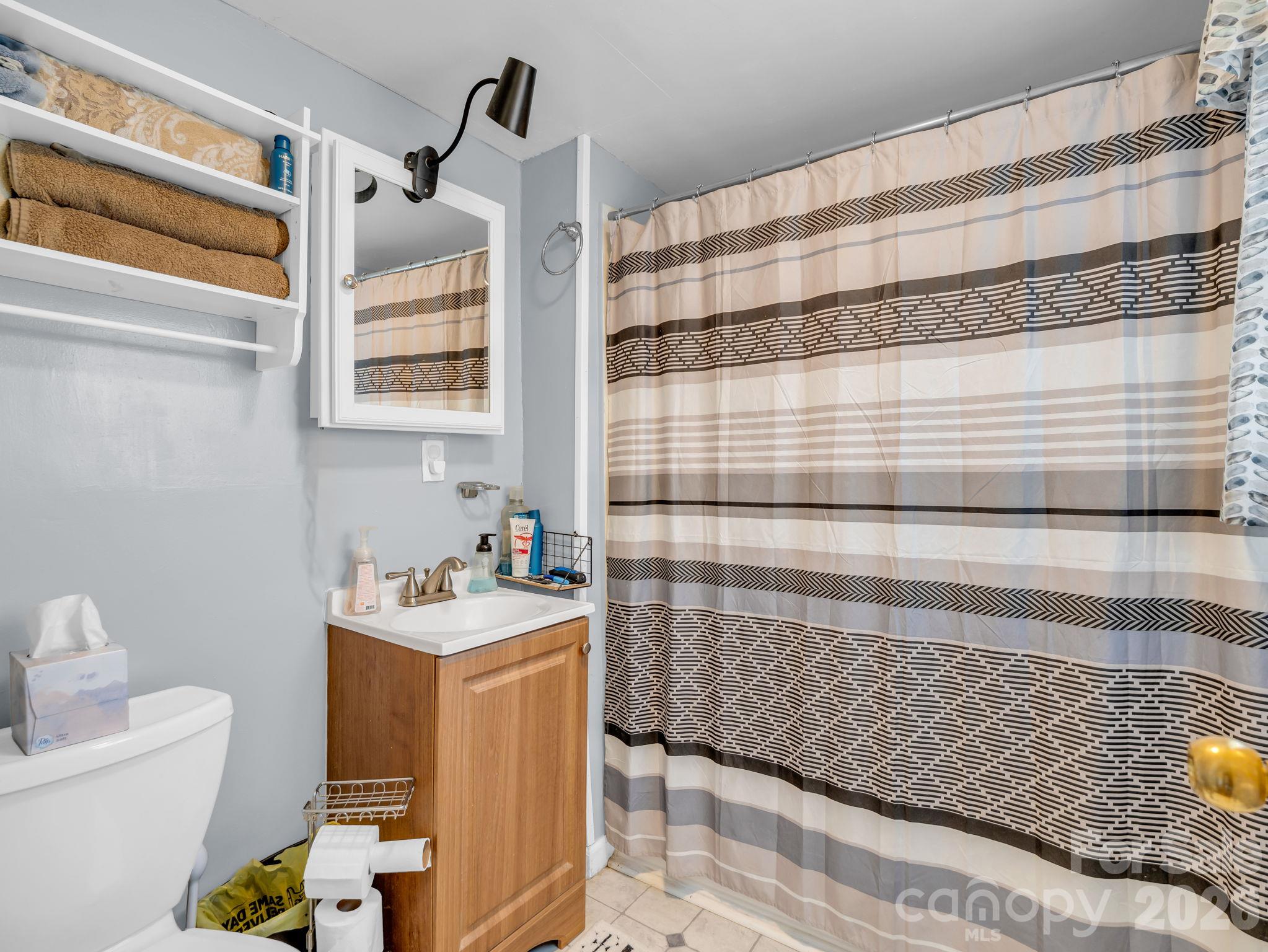 Bathroom - 102 West Street, Ellenboro