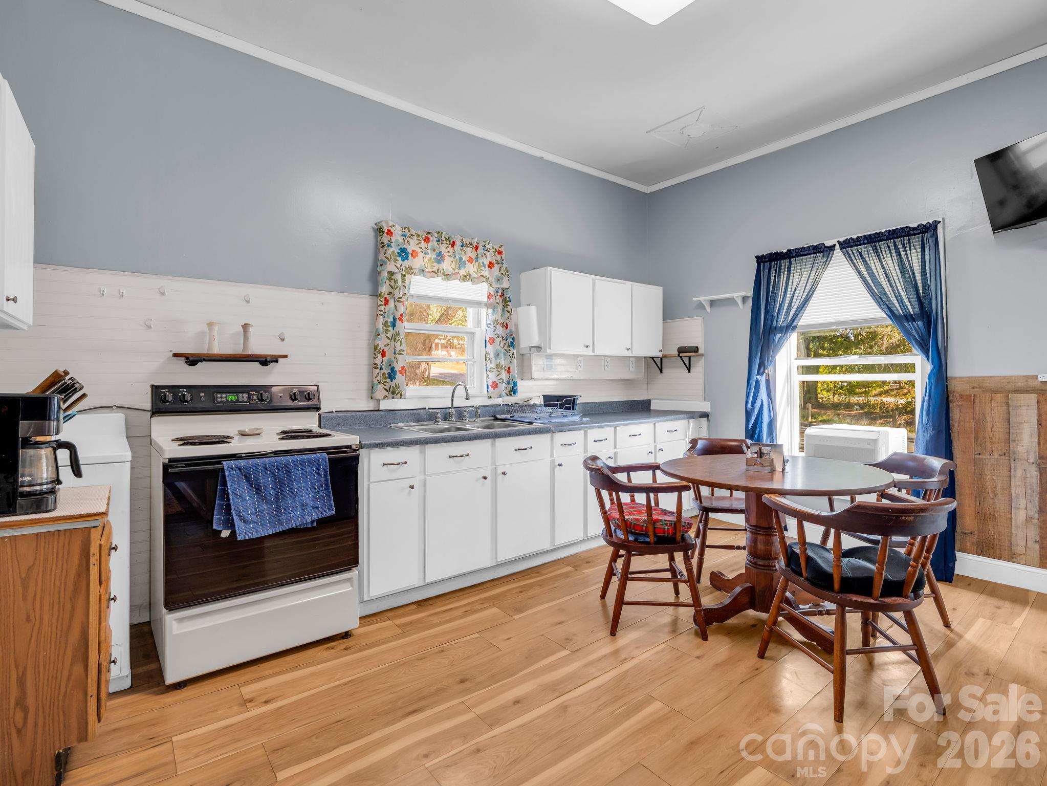 Kitchen - 102 West Street, Ellenboro