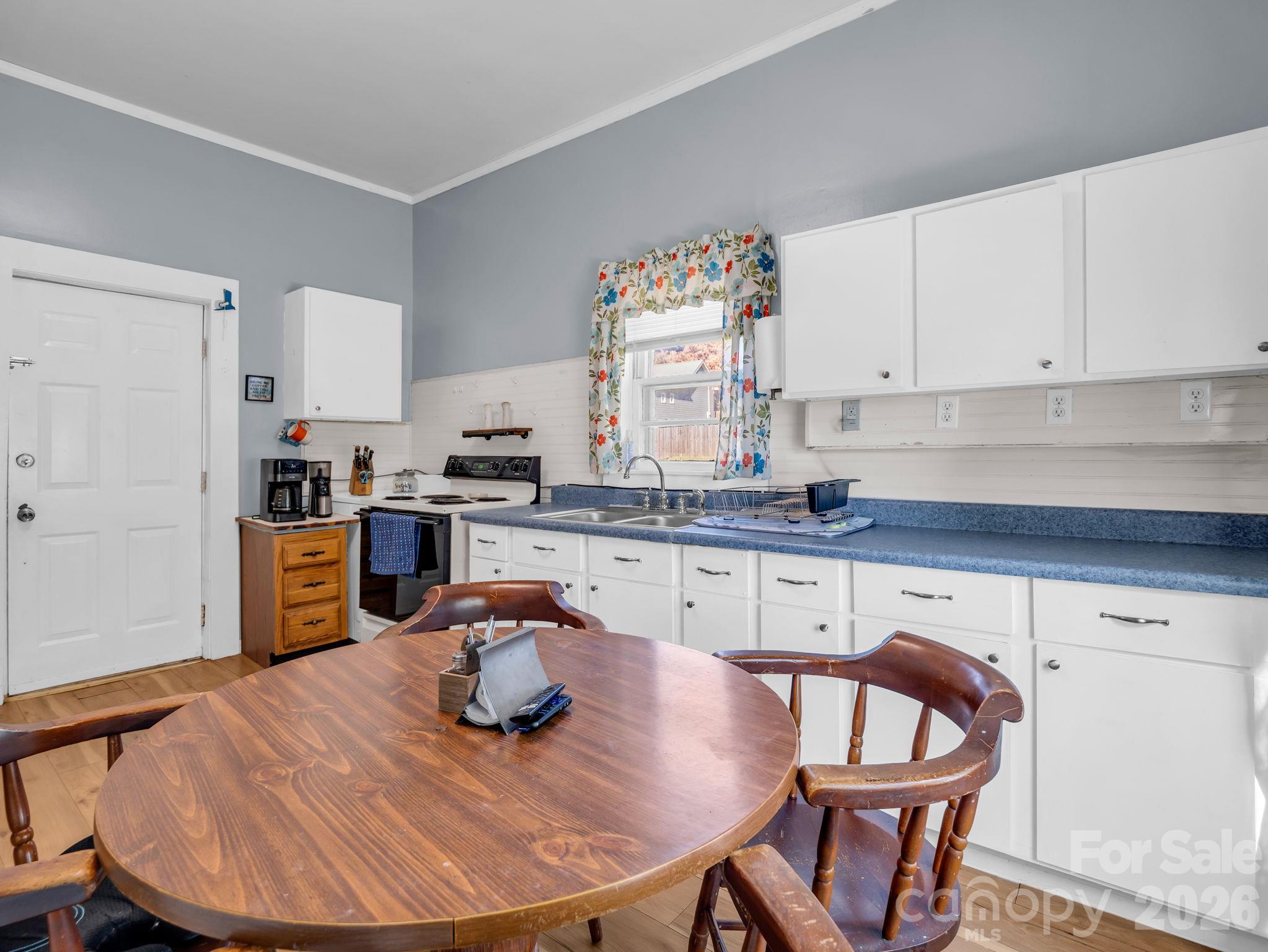 Kitchen - 102 West Street, Ellenboro