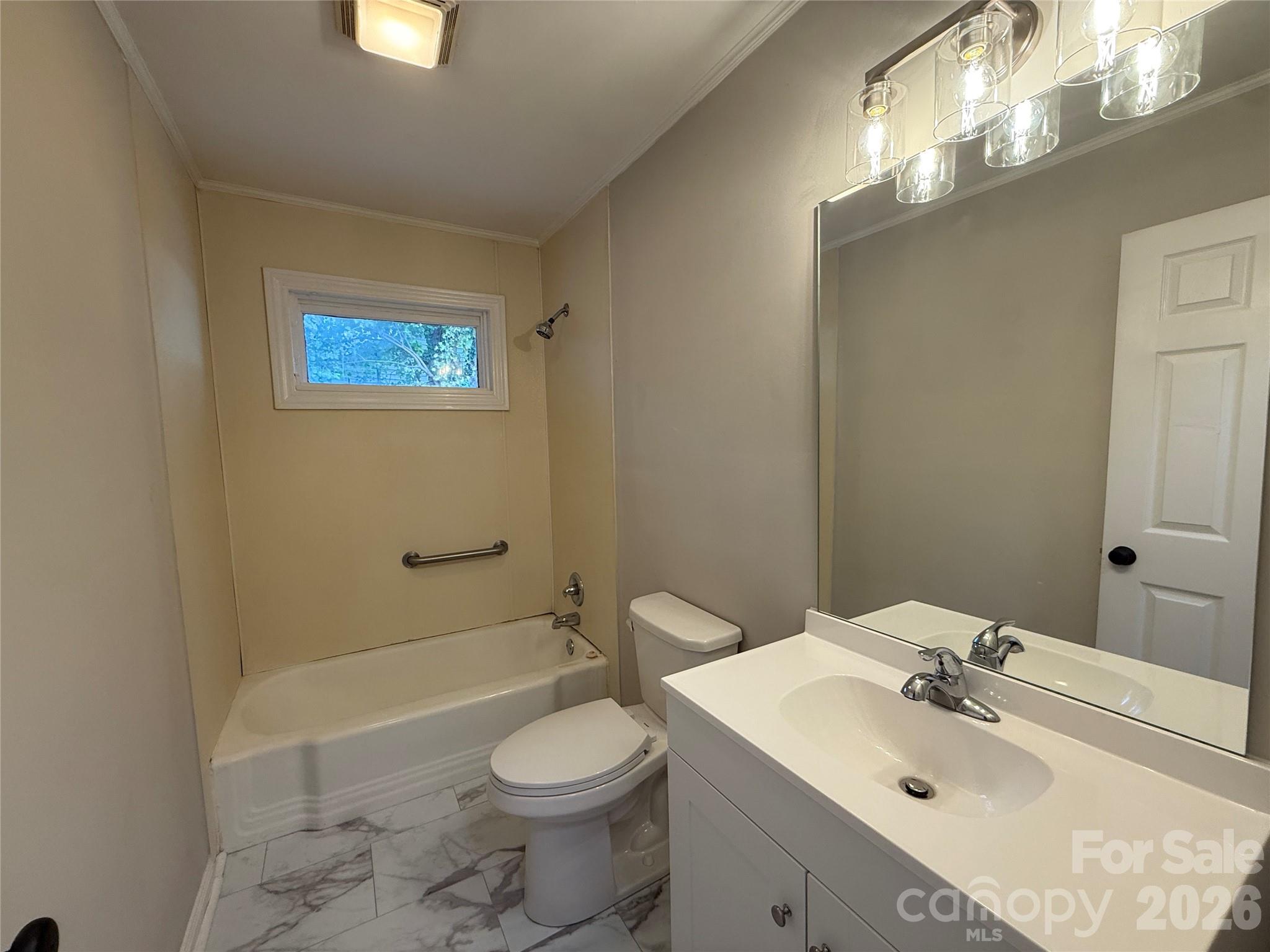 Single Family Residence at 1507 Poston Circle, Gastonia, photo 12 of 15