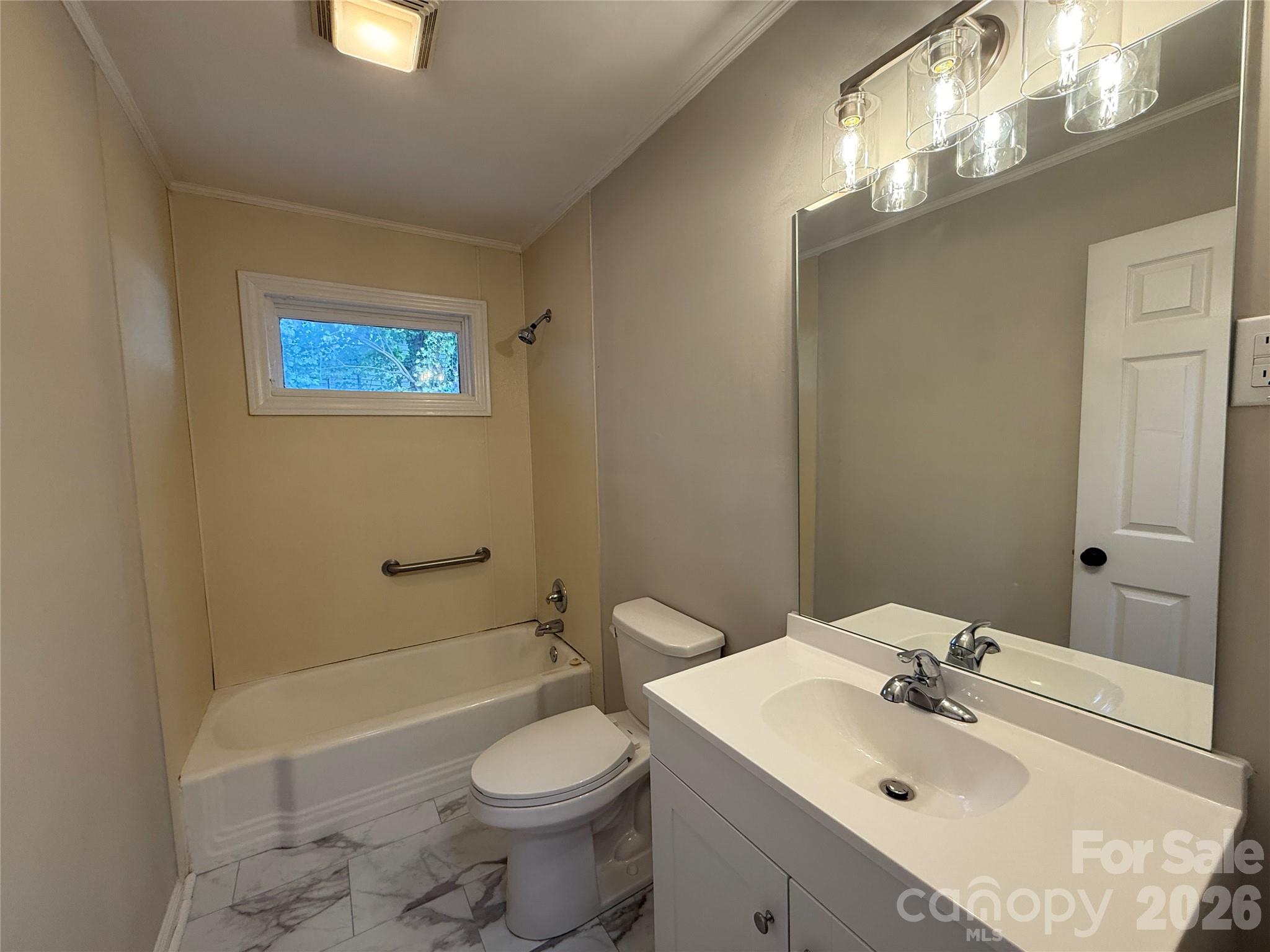 Single Family Residence at 1507 Poston Circle, Gastonia, photo 13 of 15