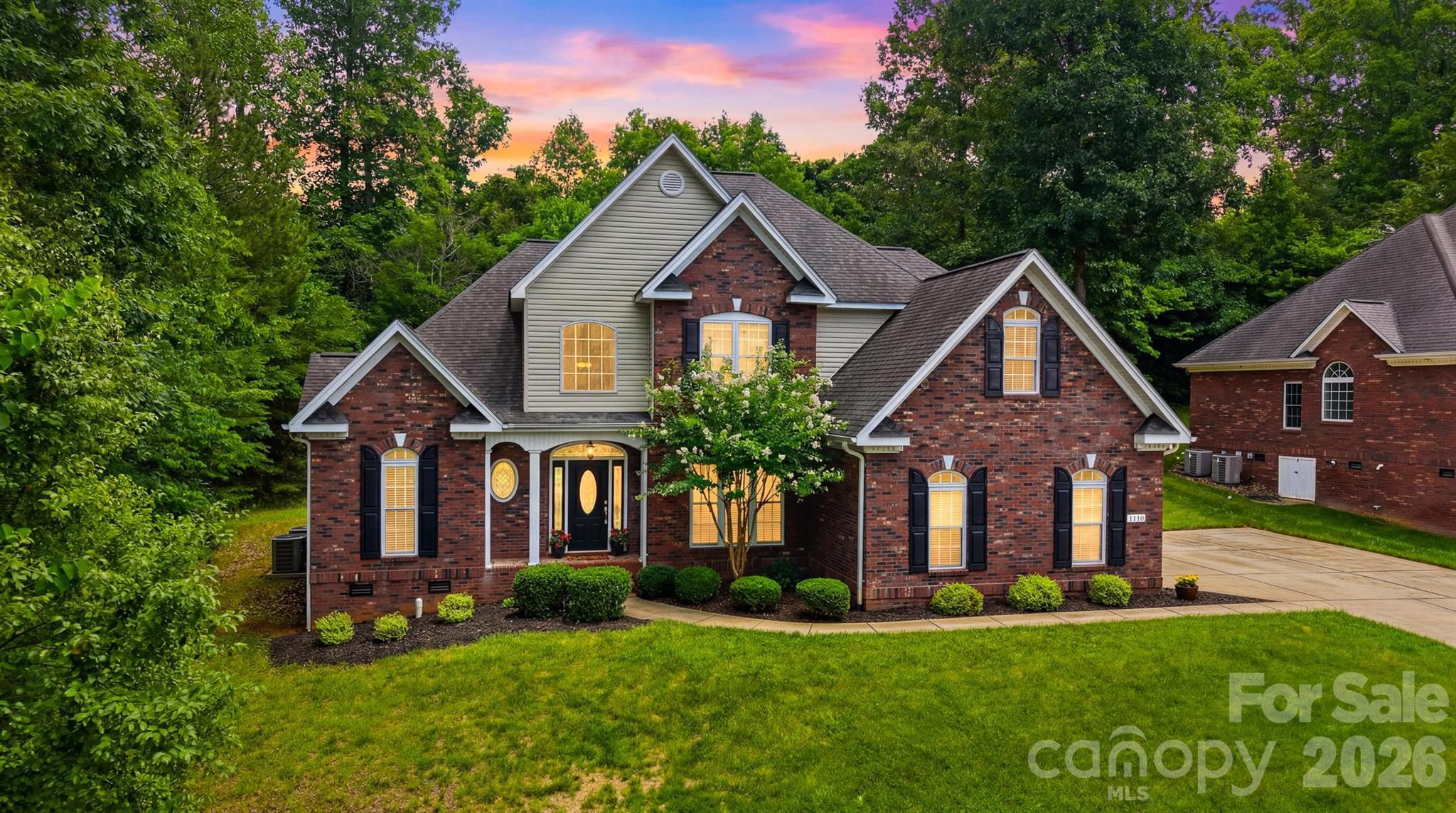 Single Family Residence at 1110 Mayfield Circle NW, Conover, photo 5 of 37