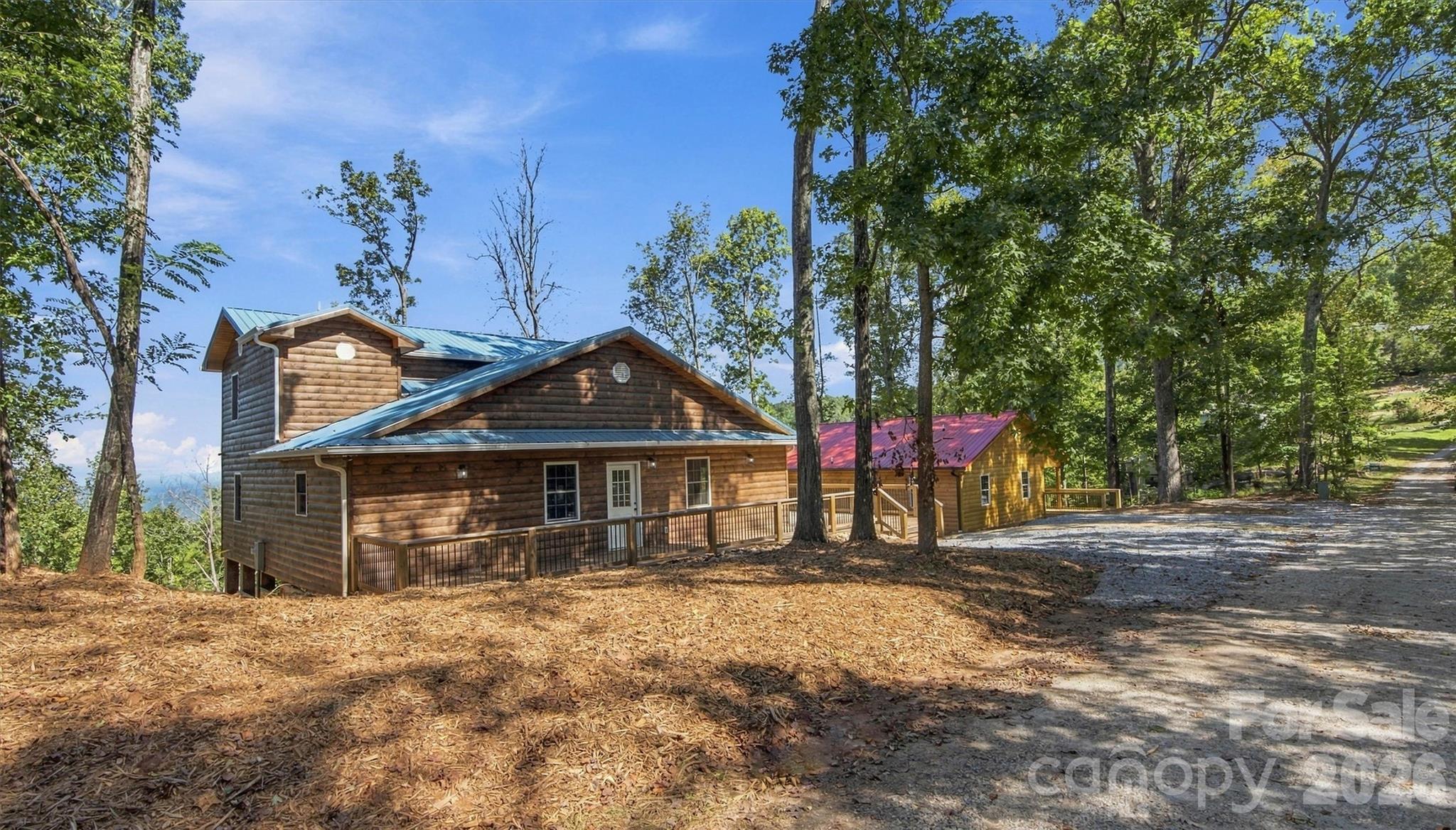 Single Family Residence at 3532 Dogwood Lane, Morganton, photo 5 of 36