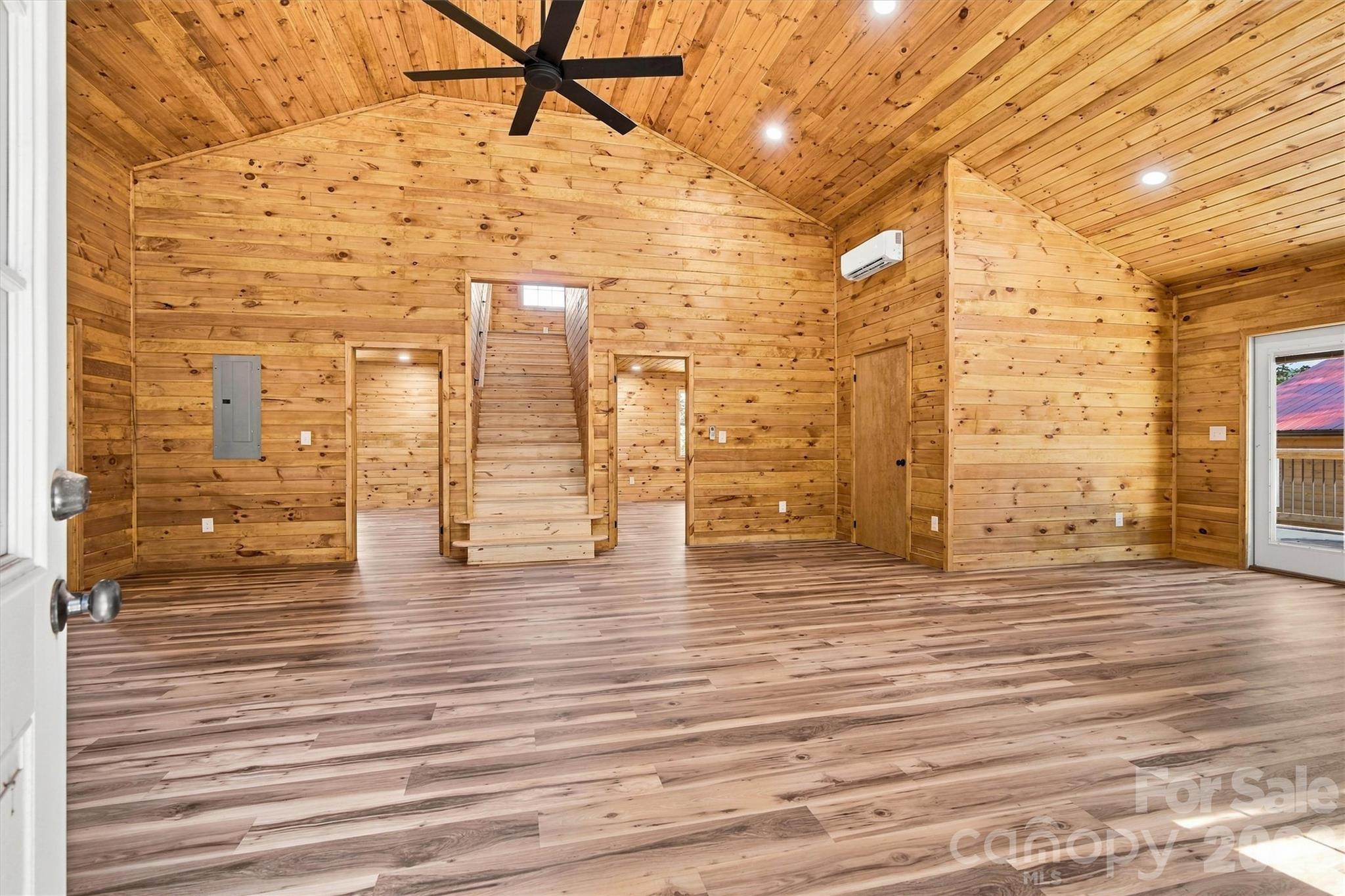 Single Family Residence at 3532 Dogwood Lane, Morganton, photo 9 of 36