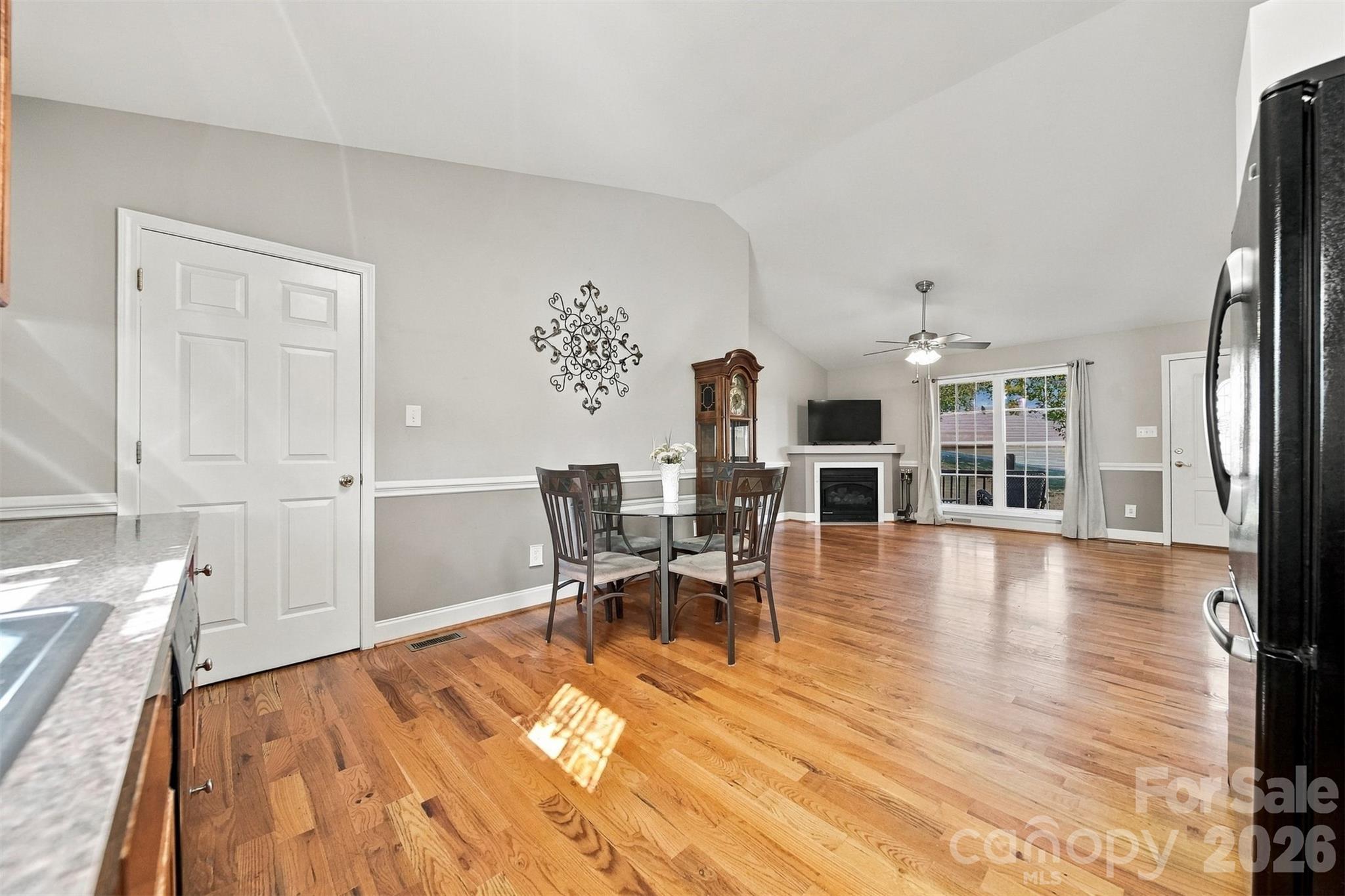 Single Family Residence at 3937 Rocky Brook Place, Lenoir, photo 10 of 33