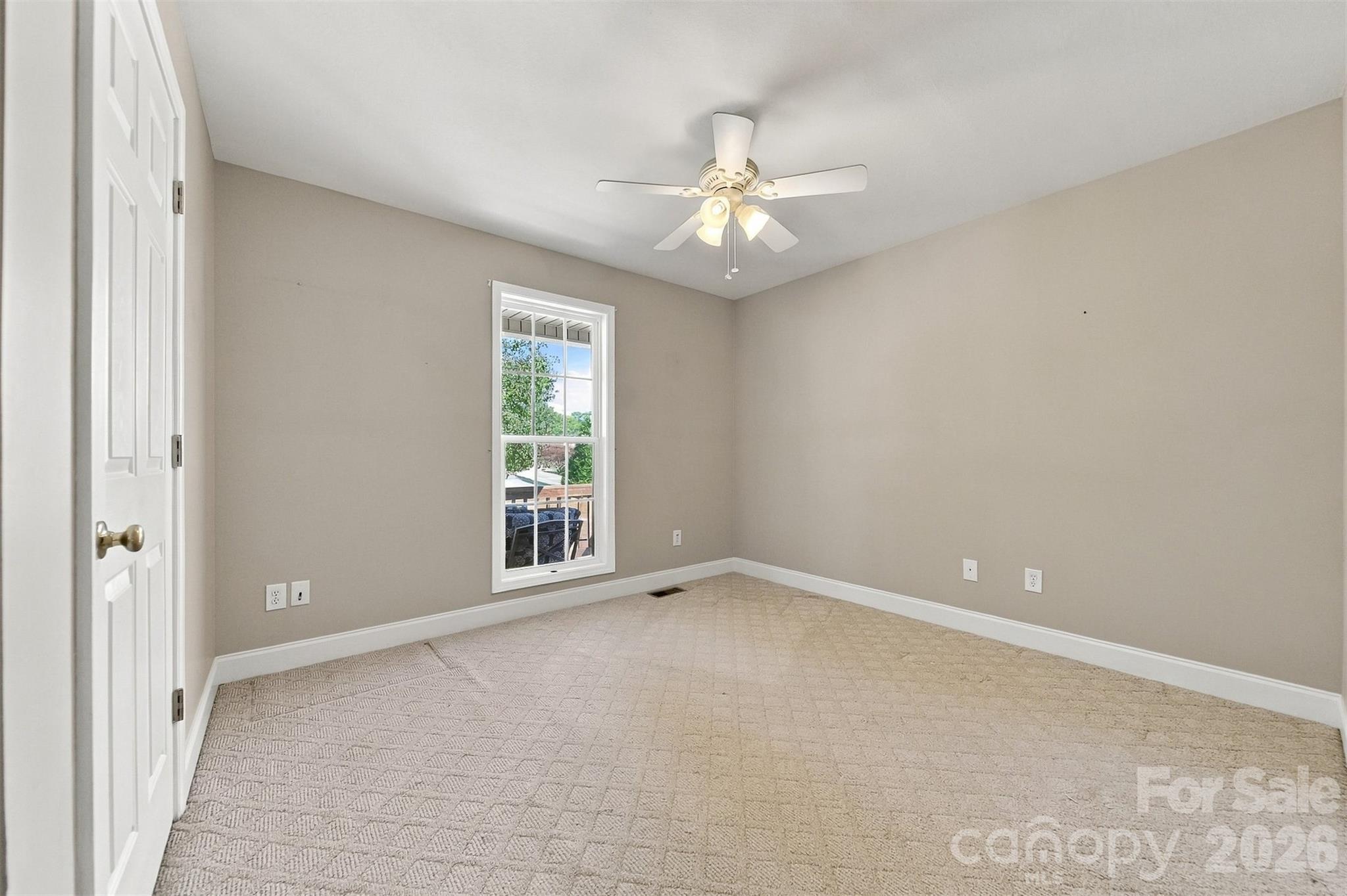 Single Family Residence at 3937 Rocky Brook Place, Lenoir, photo 14 of 33