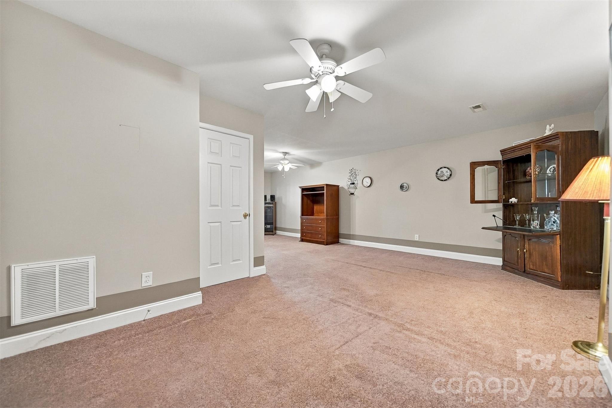 Single Family Residence at 3937 Rocky Brook Place, Lenoir, photo 19 of 33
