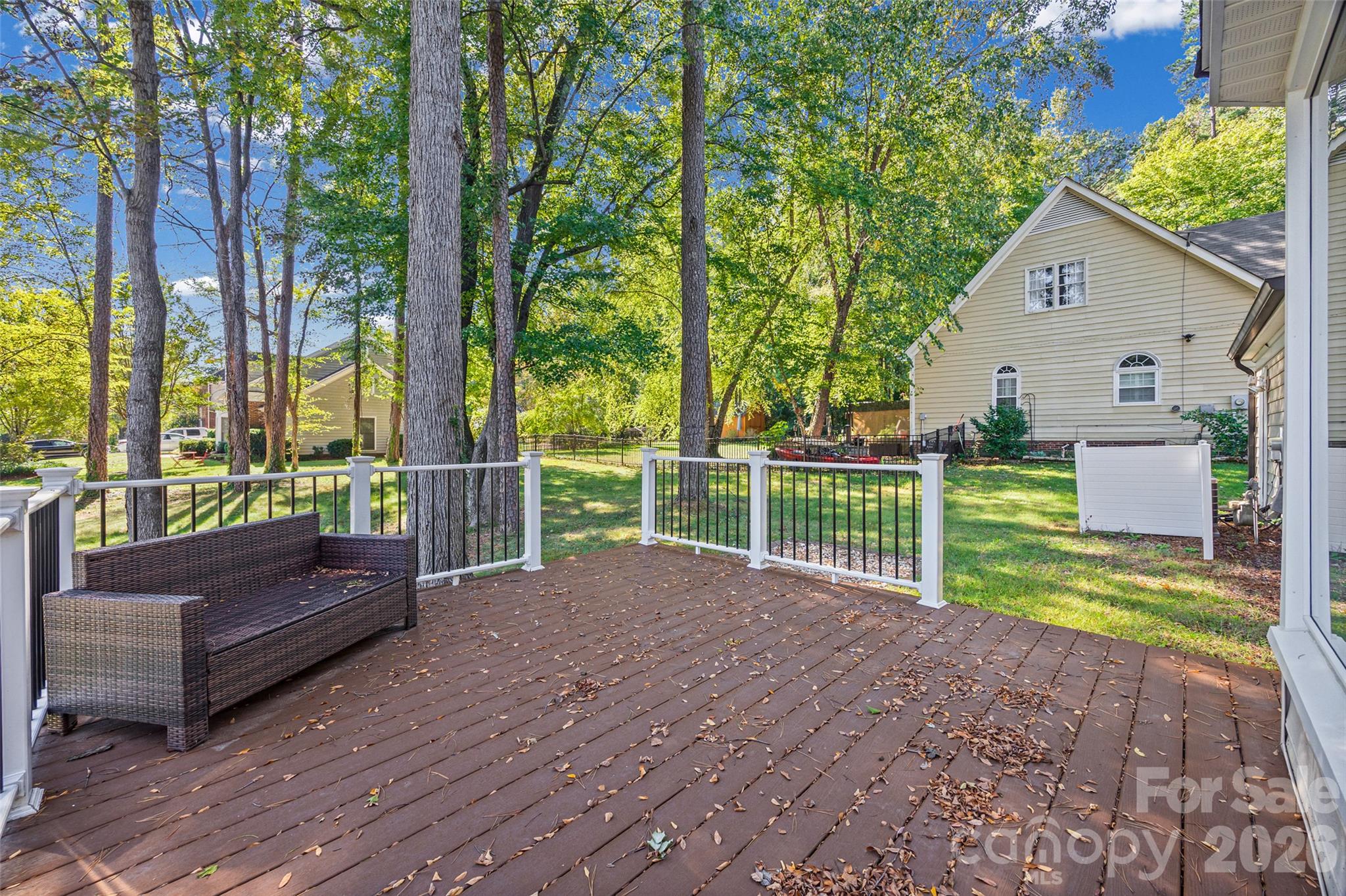 Single Family Residence at 612 Grays Creek Lane, Charlotte, photo 21 of 25